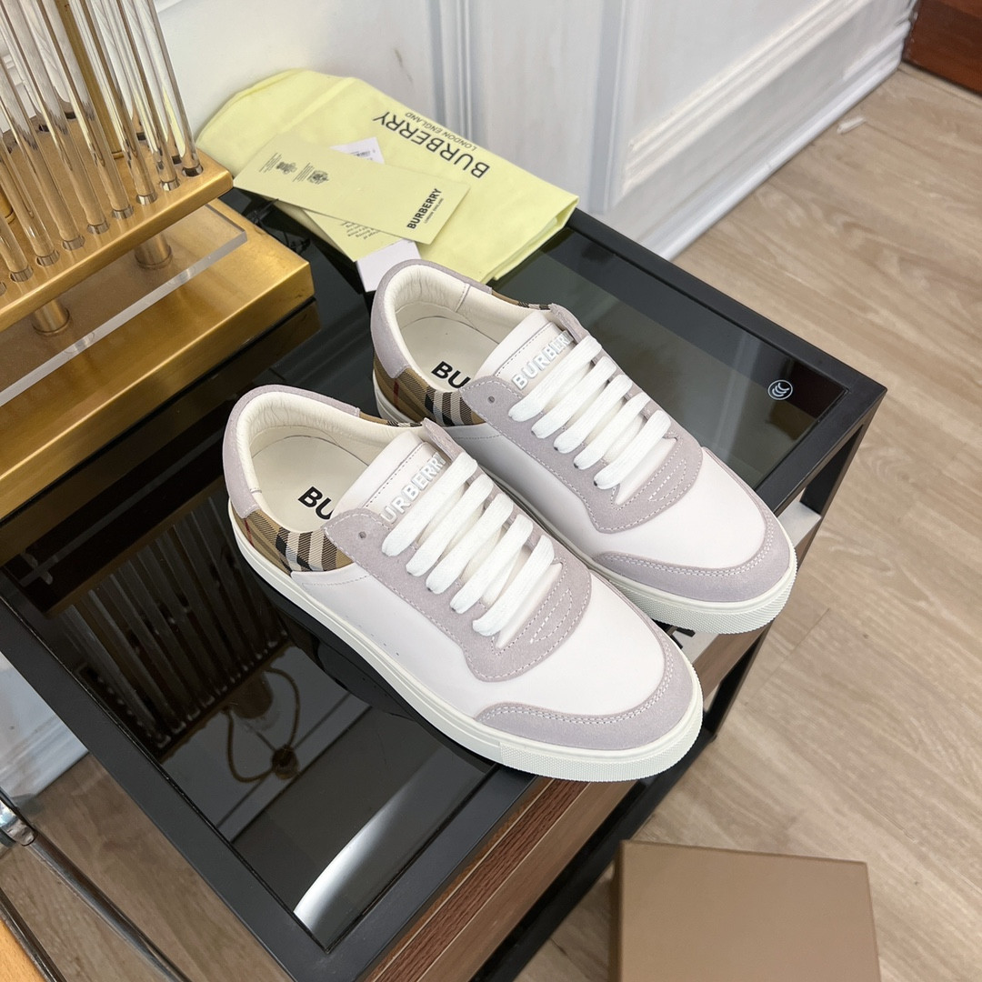UA Burberry Sneakers