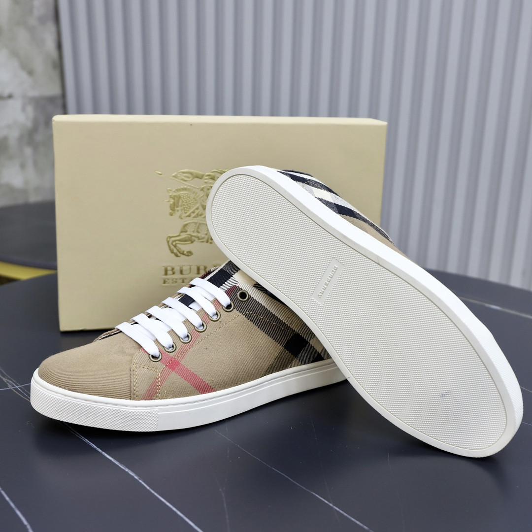 UA Burberry Sneakers