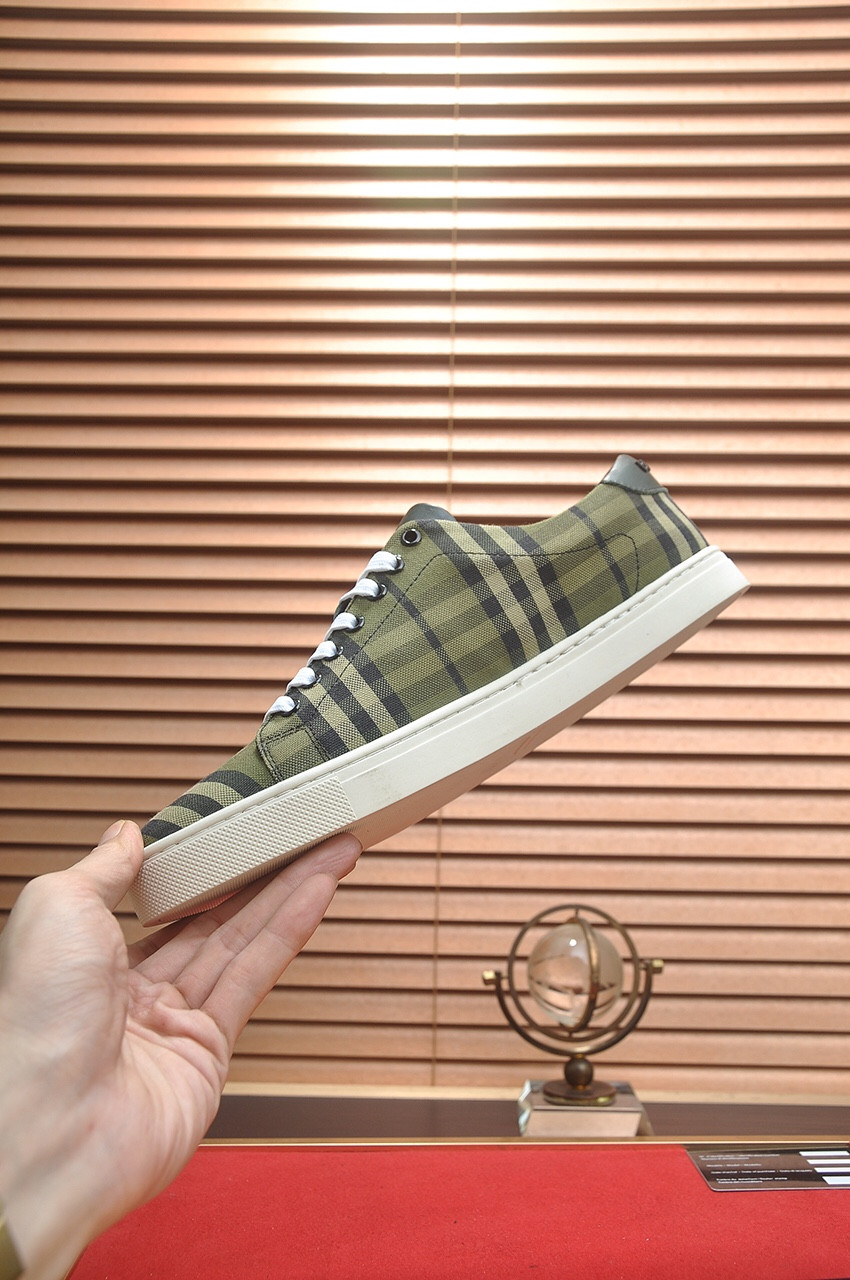 UA Burberry Check Sneakers