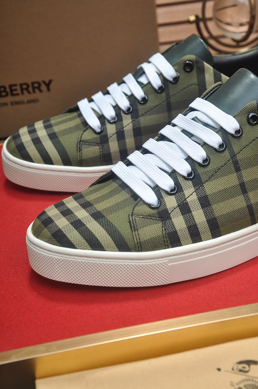 UA Burberry Check Sneakers