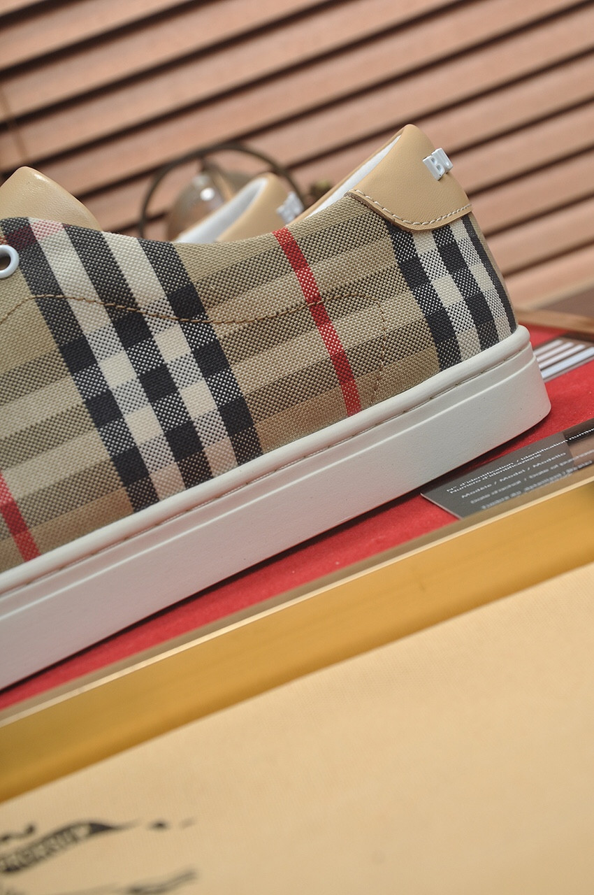 UA Burberry Check Sneakers