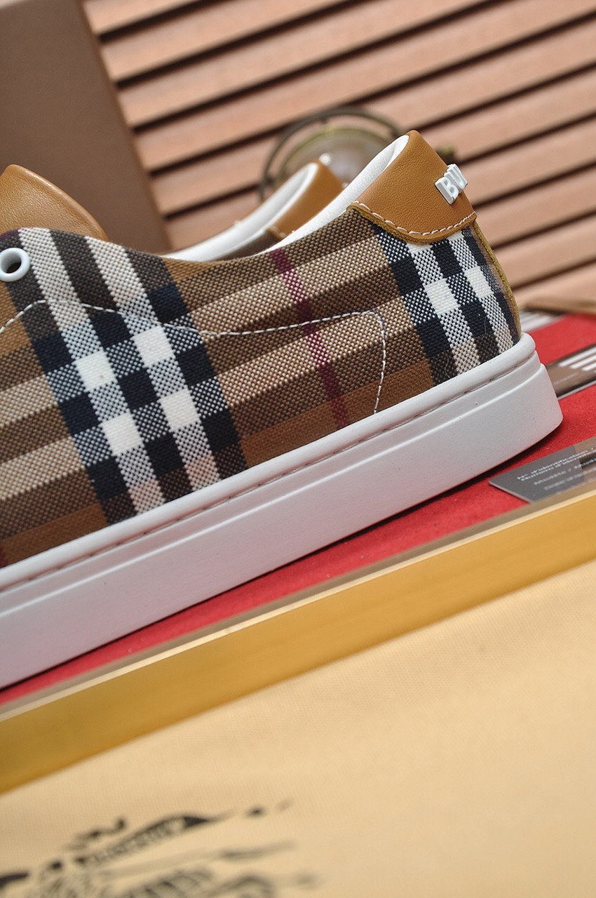 UA Burberry Check Sneakers