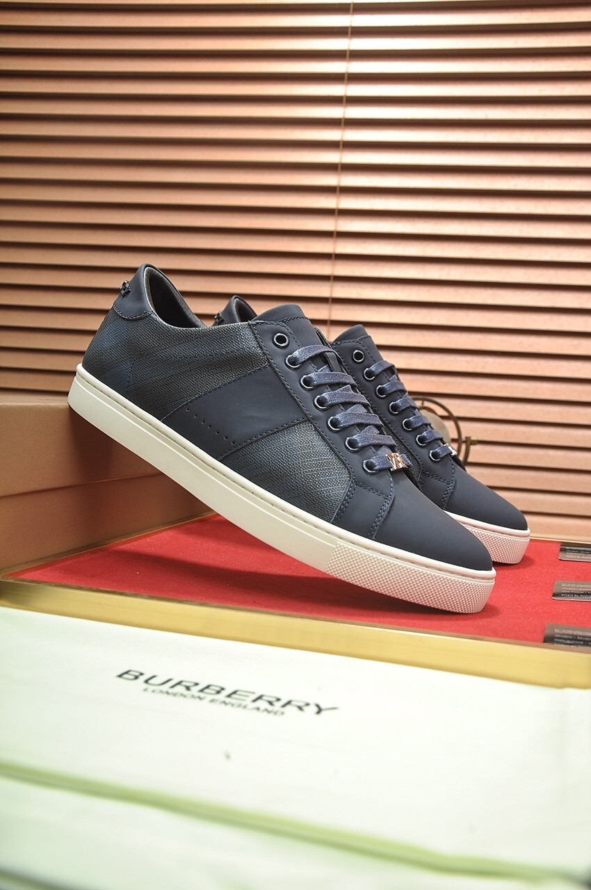 UA Burberry Sneakers