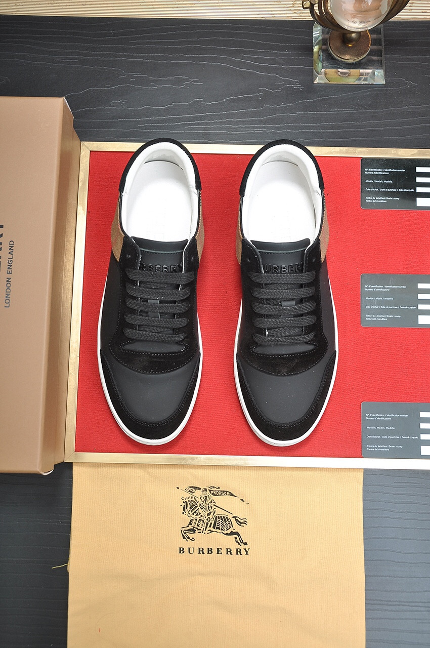 UA Burberry Sneakers