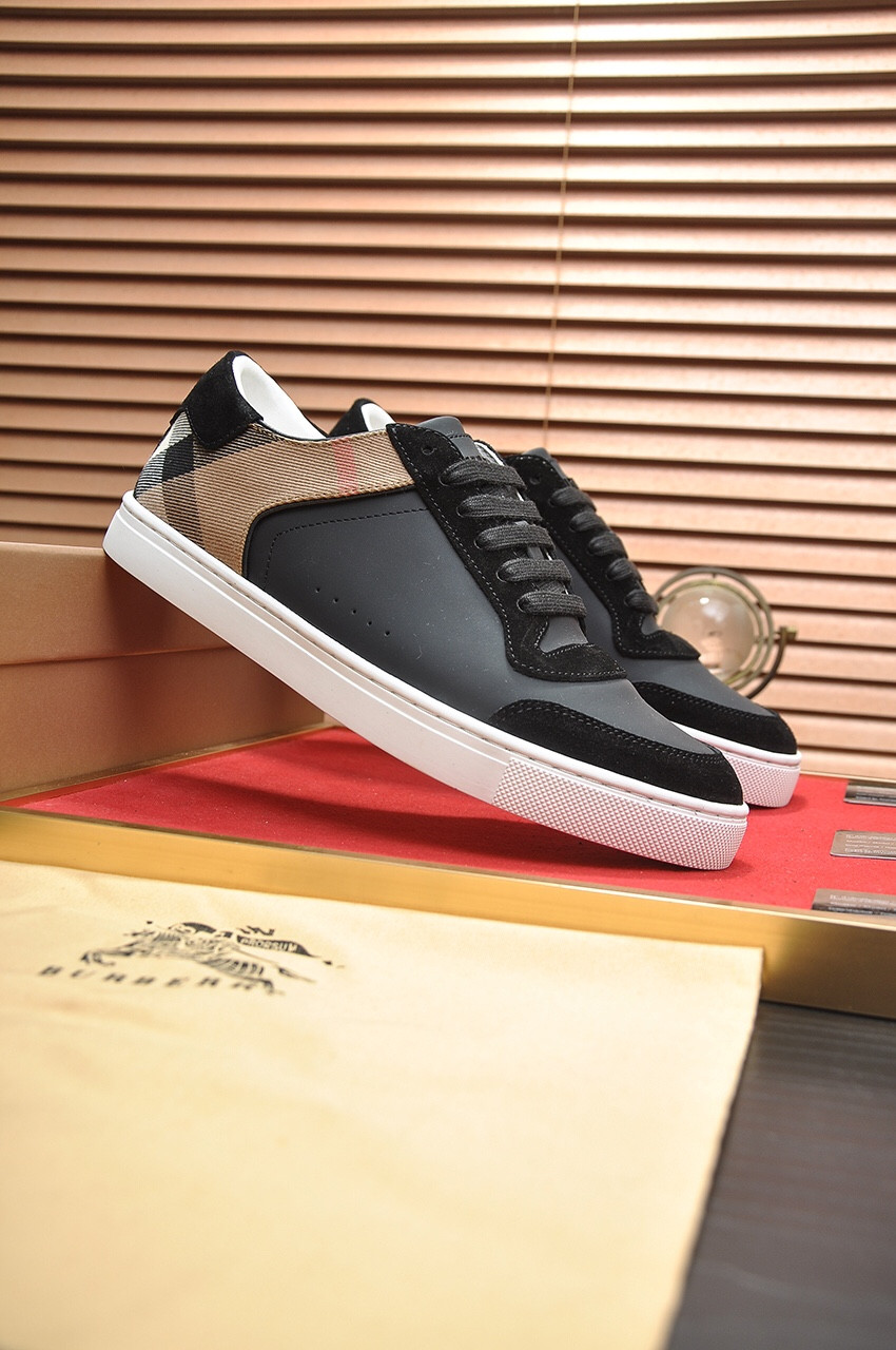 UA Burberry Sneakers