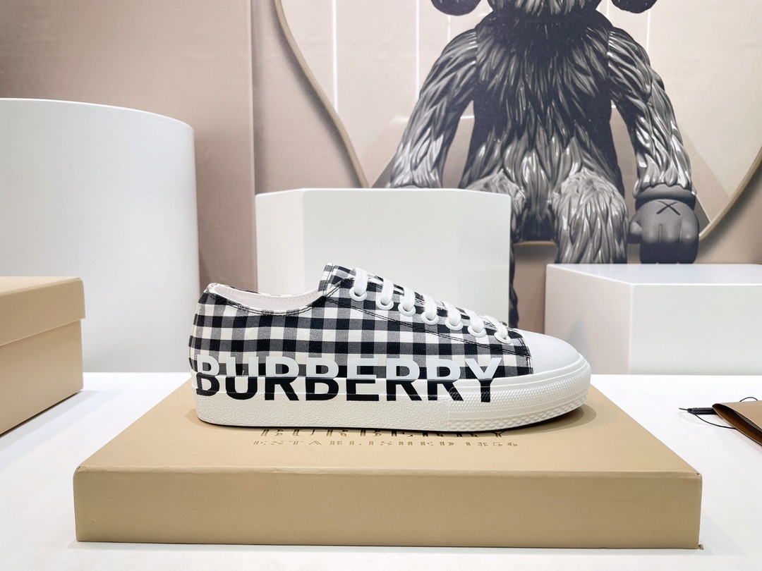 UA Burberry Check Sneakers