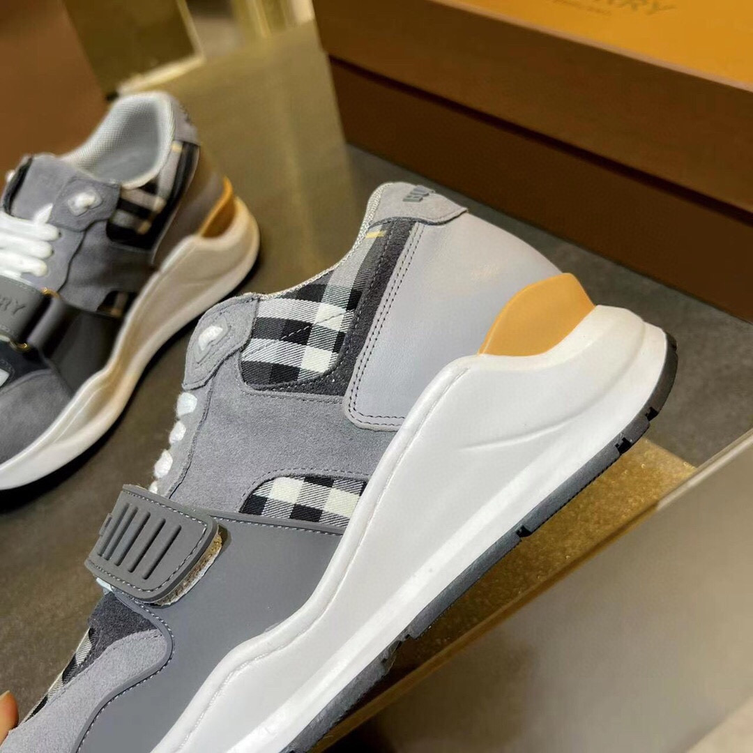UA Burberry Sneakers