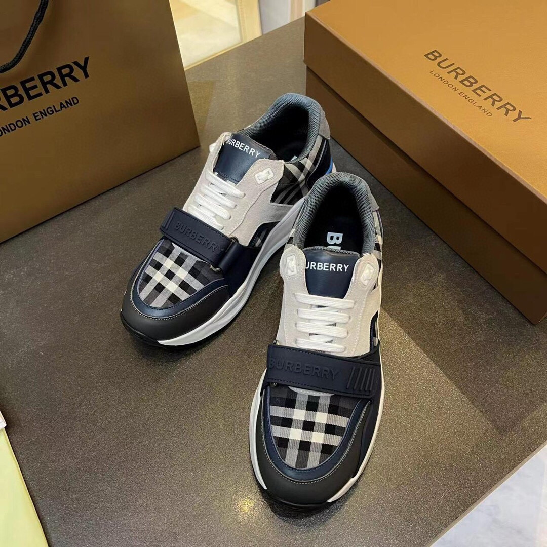 UA Burberry Sneakers