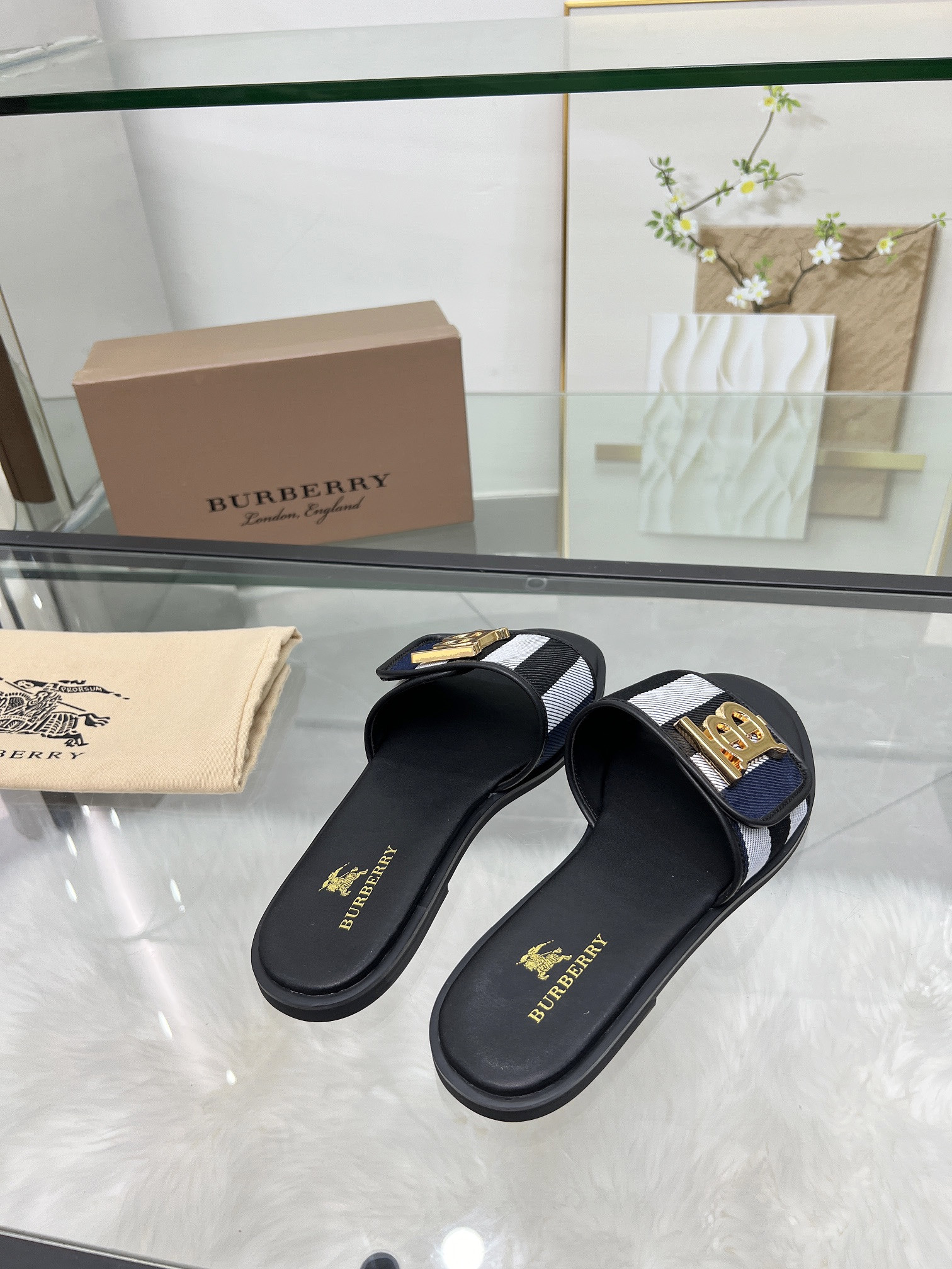 UA Burberry Slides
