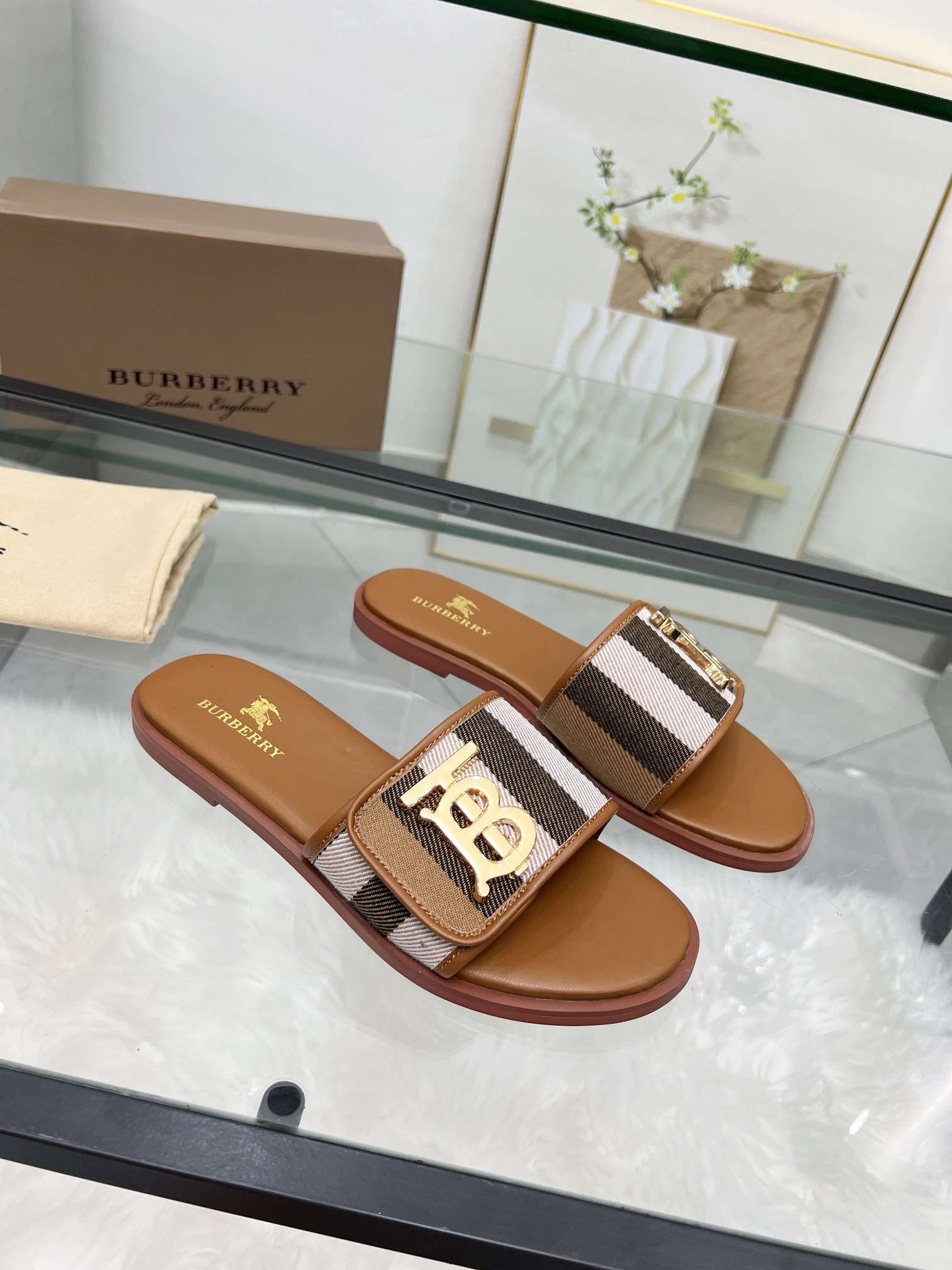 UA Burberry Slides