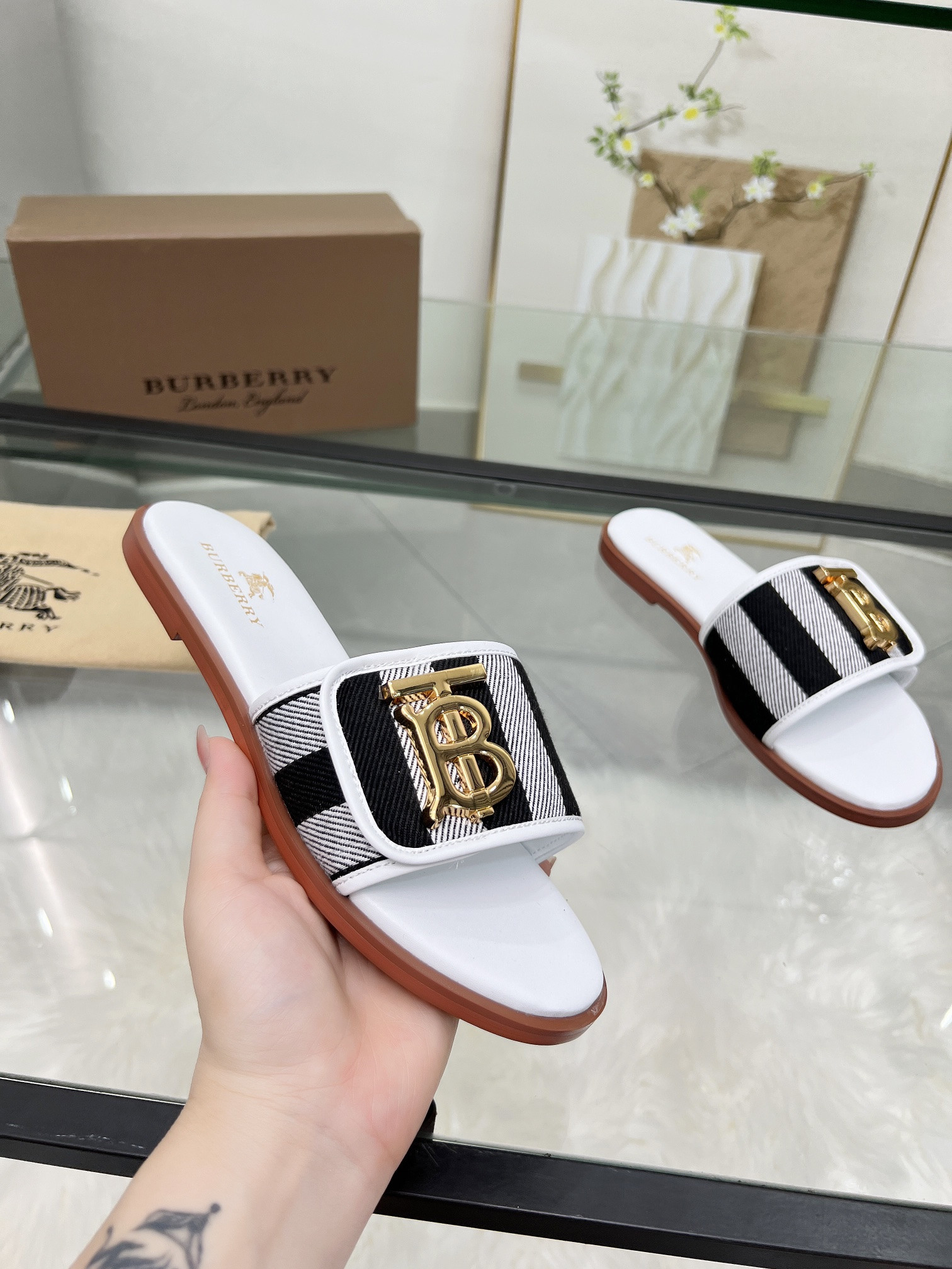 UA Burberry Slides