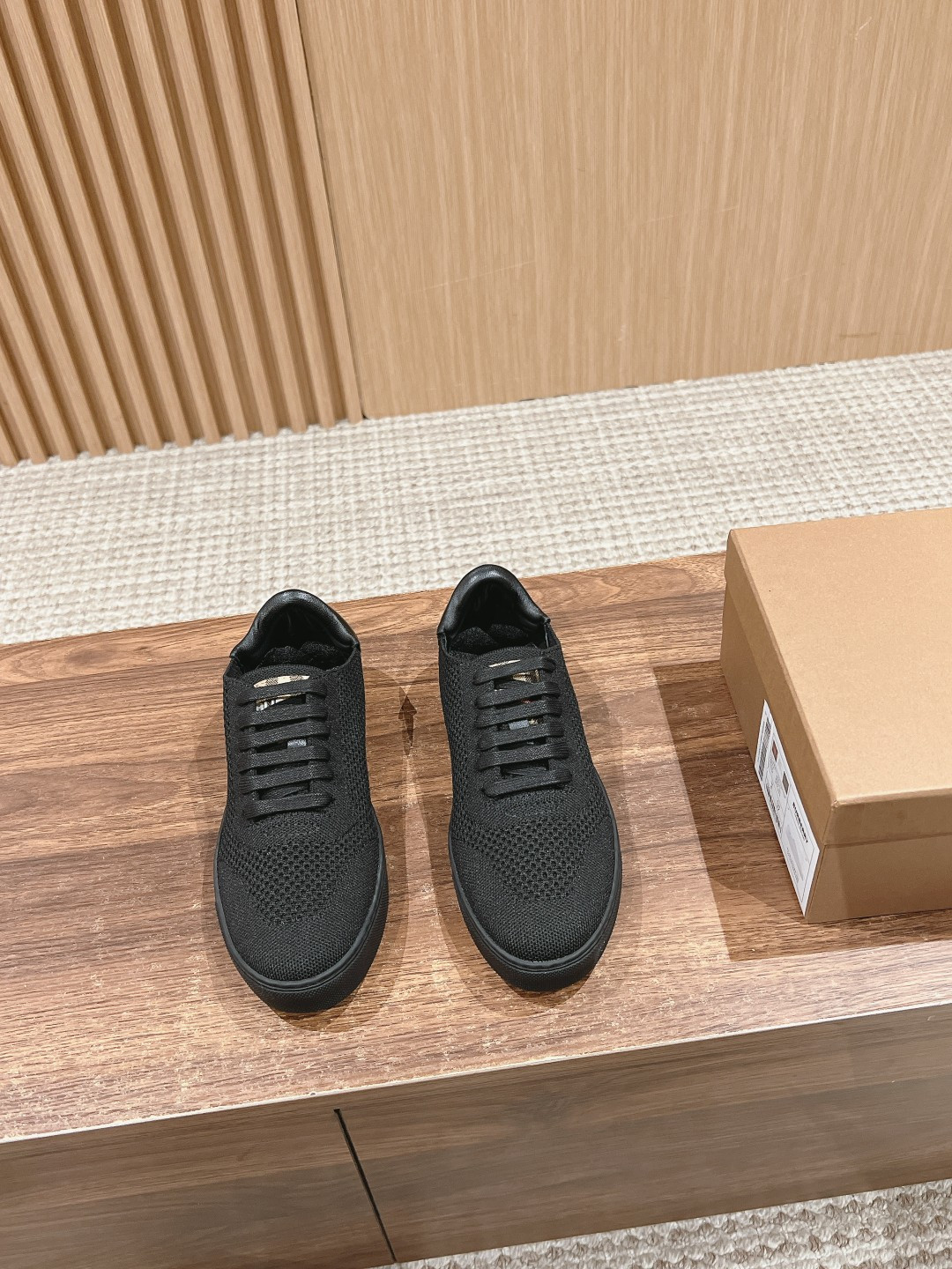 UA Burberry Sneakers