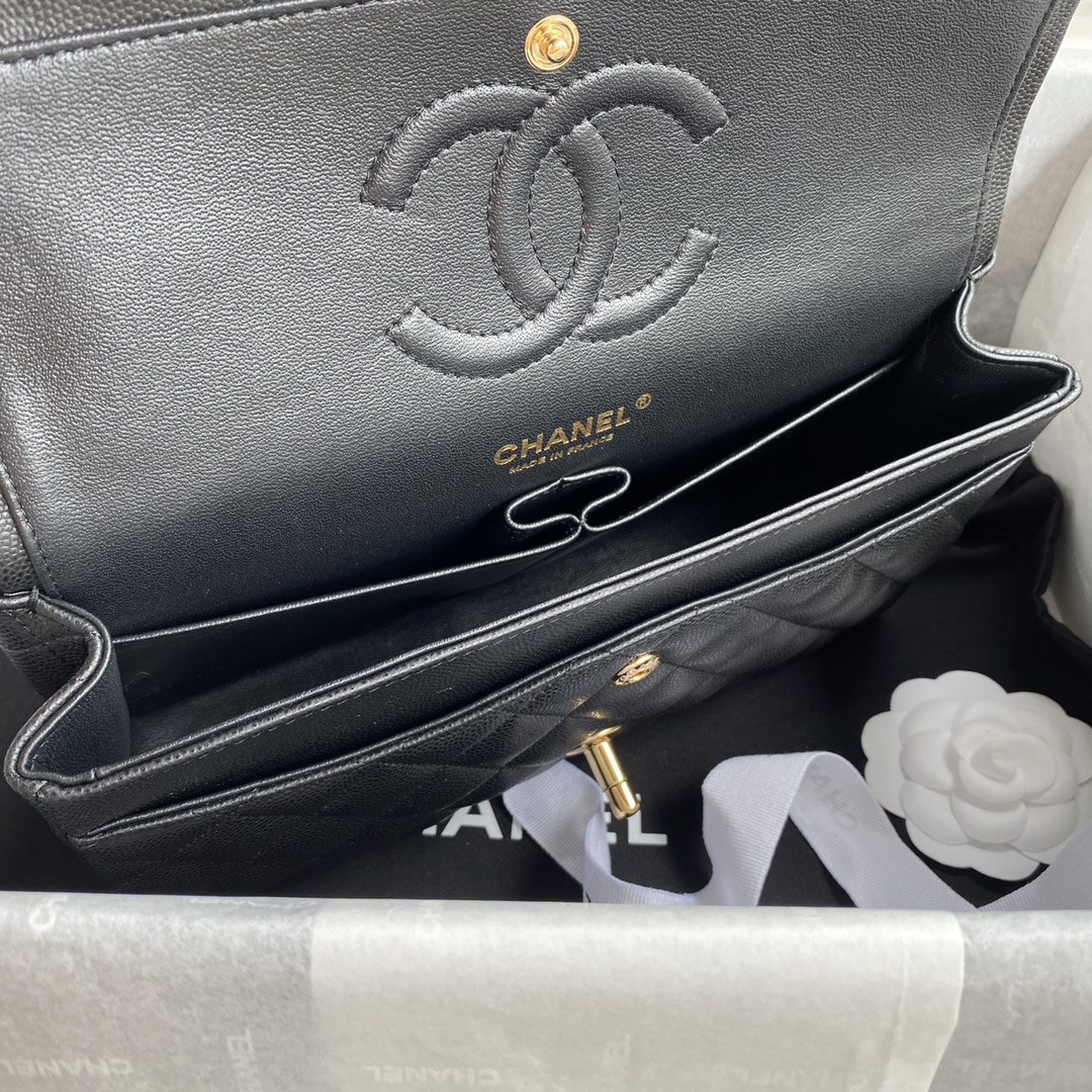 Chanel Classic Flap Bag 15.5×25.5×6.5cm