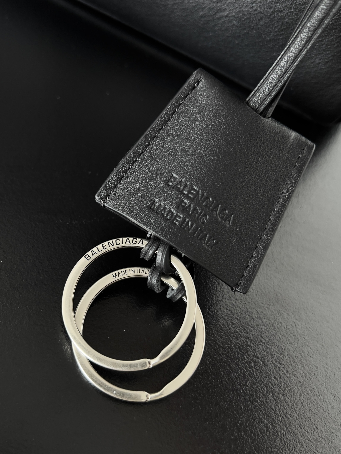 Balenciaga Rodeo Medium 35x23.3x10.9cm