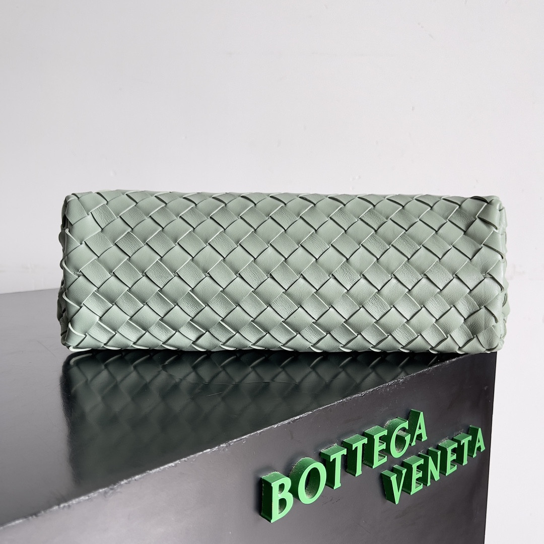 Bottega Veneta East-West Andiamo 29x10x18CM