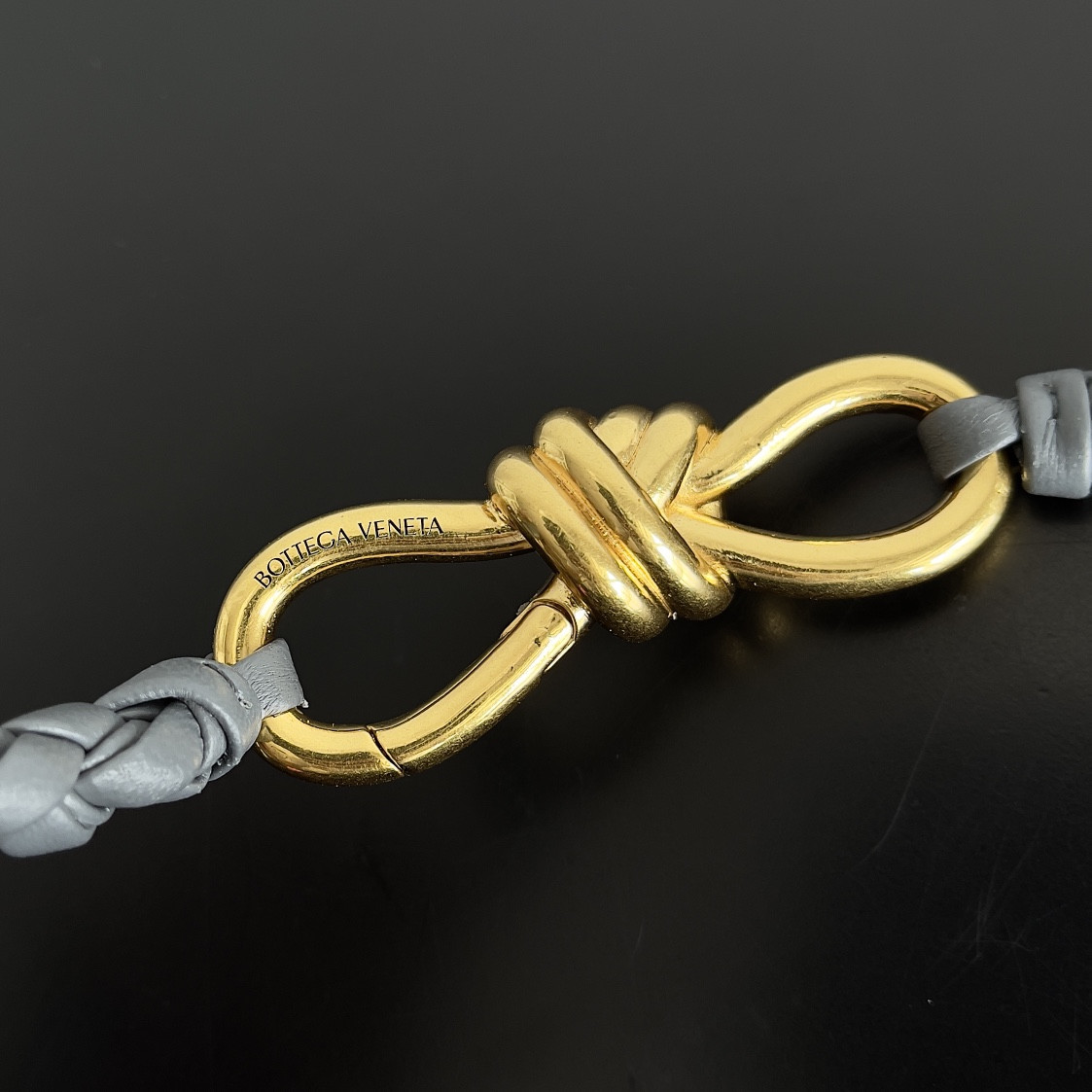 Bottega Veneta Small Andiamo 25x22x10.5cm