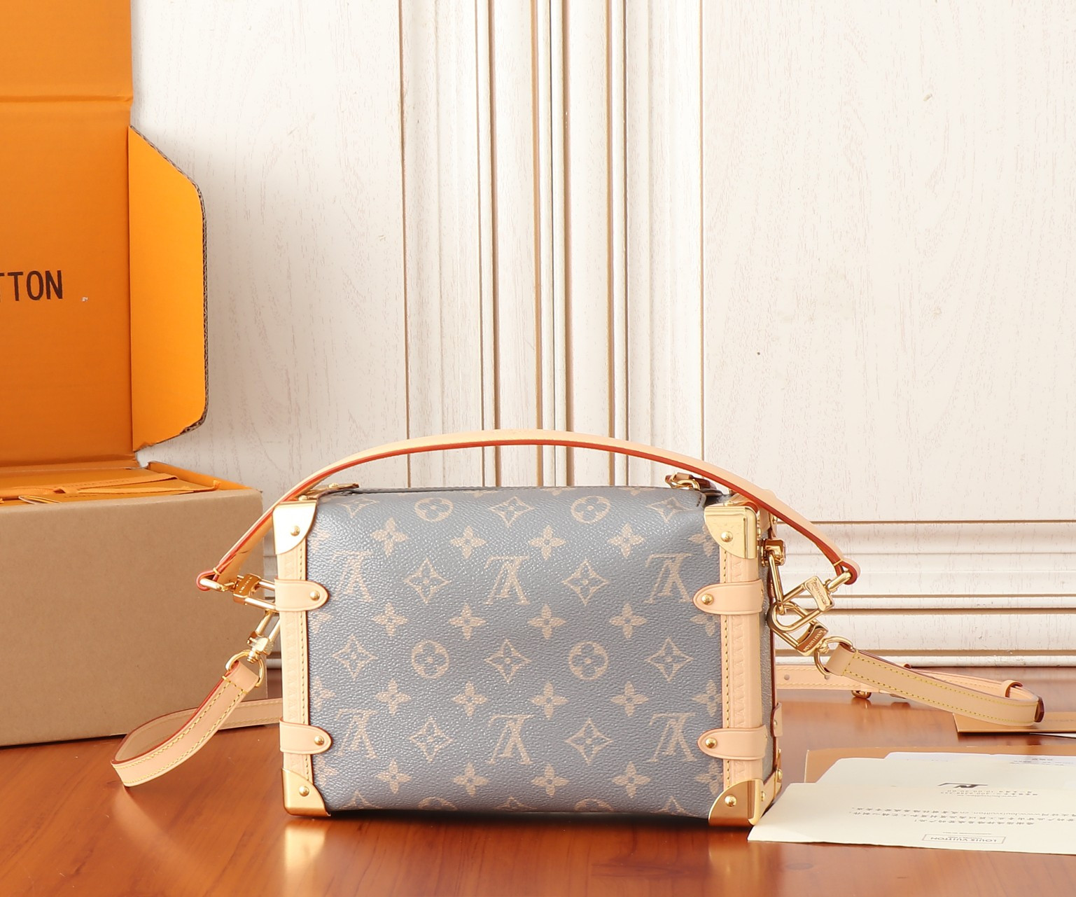 LV Side Trunk M12428 21x14x6CM