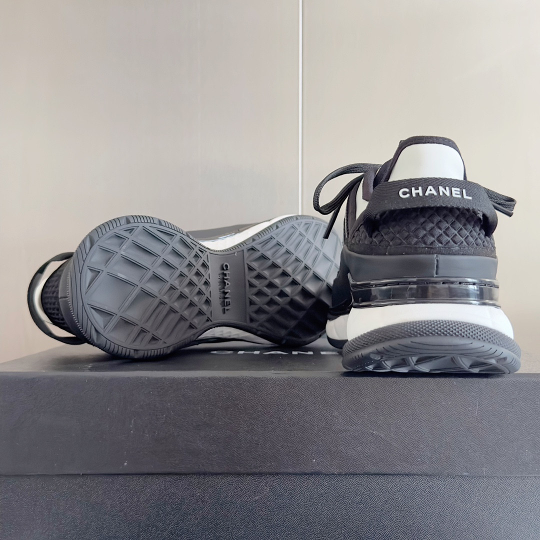 UA CHANEL SNEAKER
