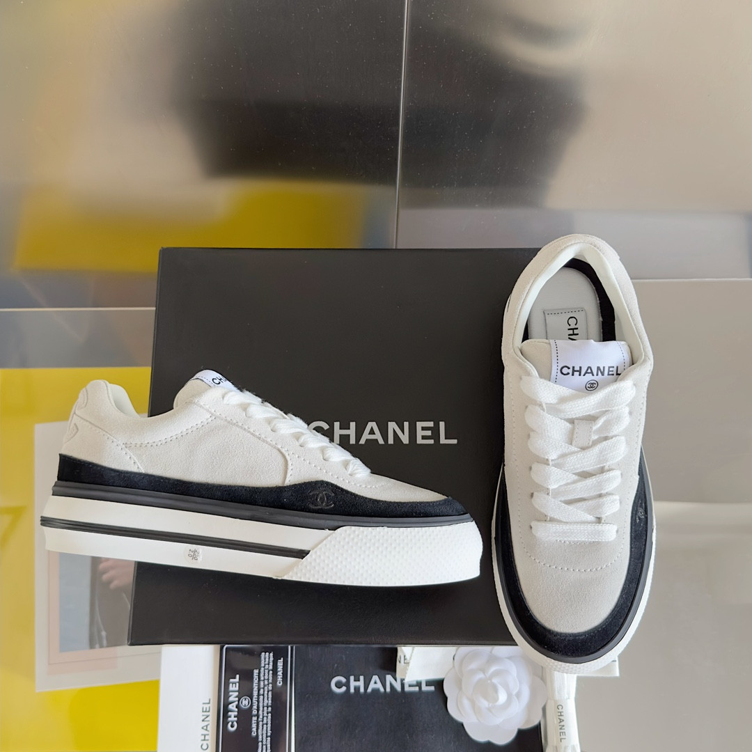 UA CHANEL SNEAKER