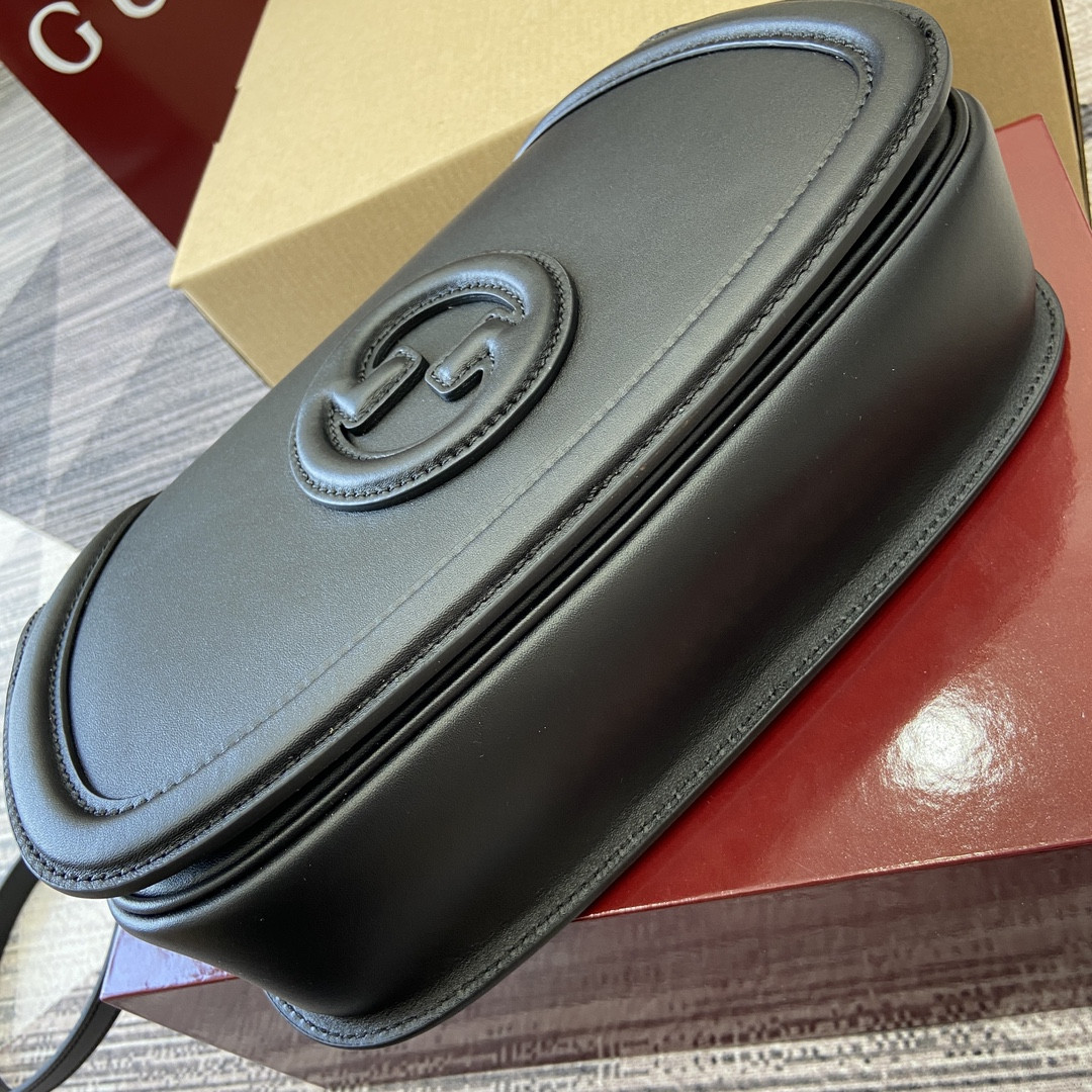 GUCCI BLONDIE Medium TOP HANDLE BAG 27x 17x 7cm