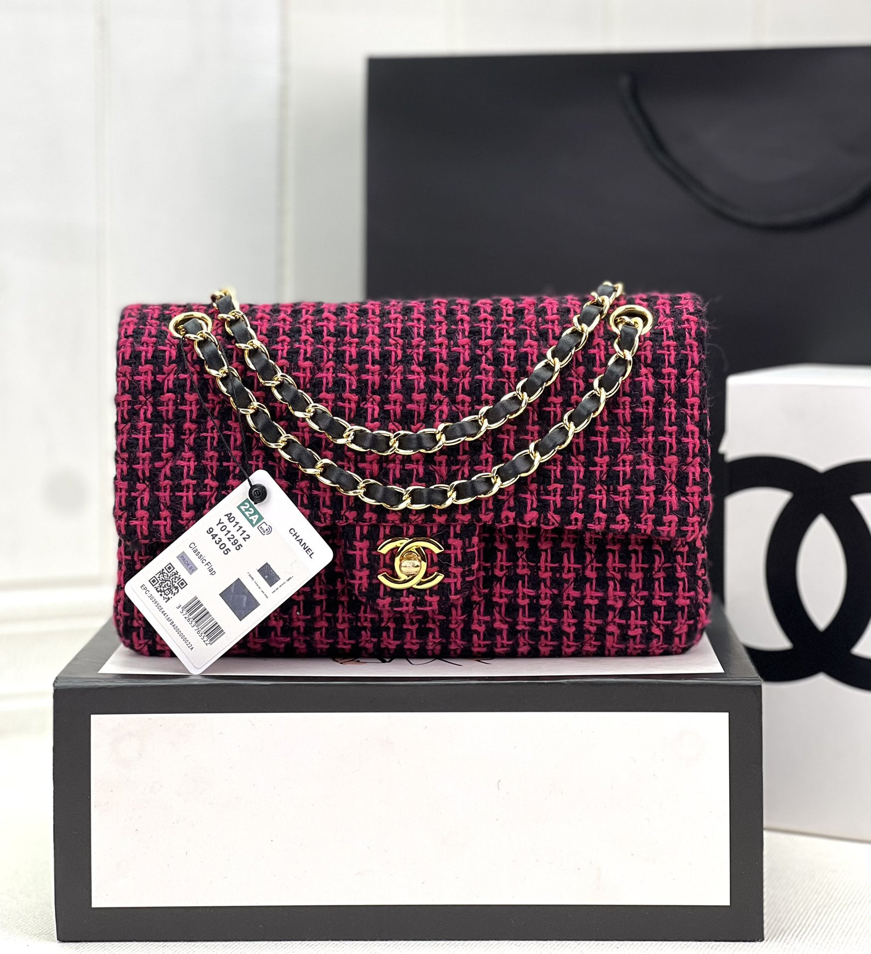 Chanel Classic Flap Bag 25cm