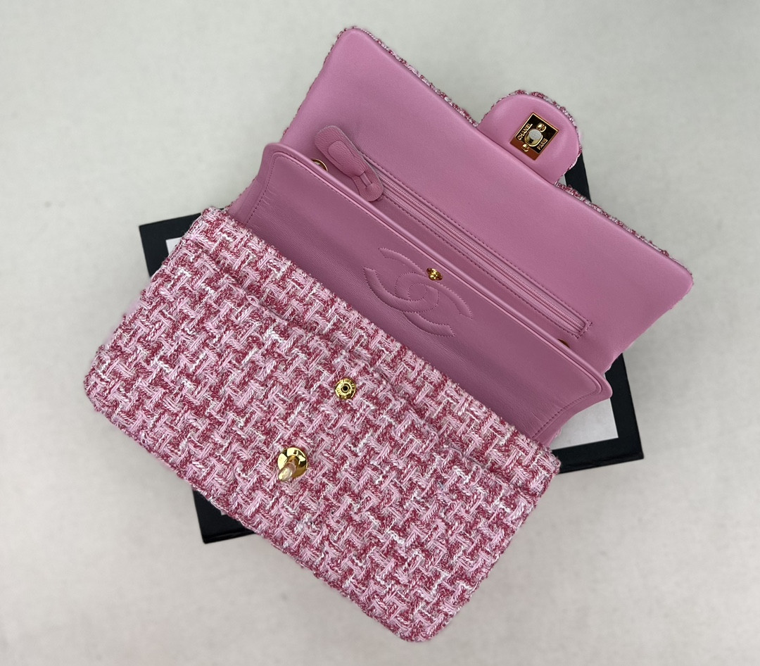 Chanel Classic Flap Bag 25cm