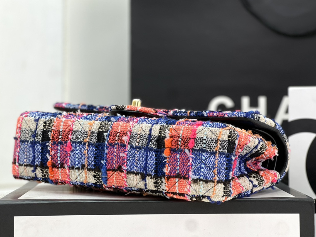 Chanel Classic Flap Bag 25cm