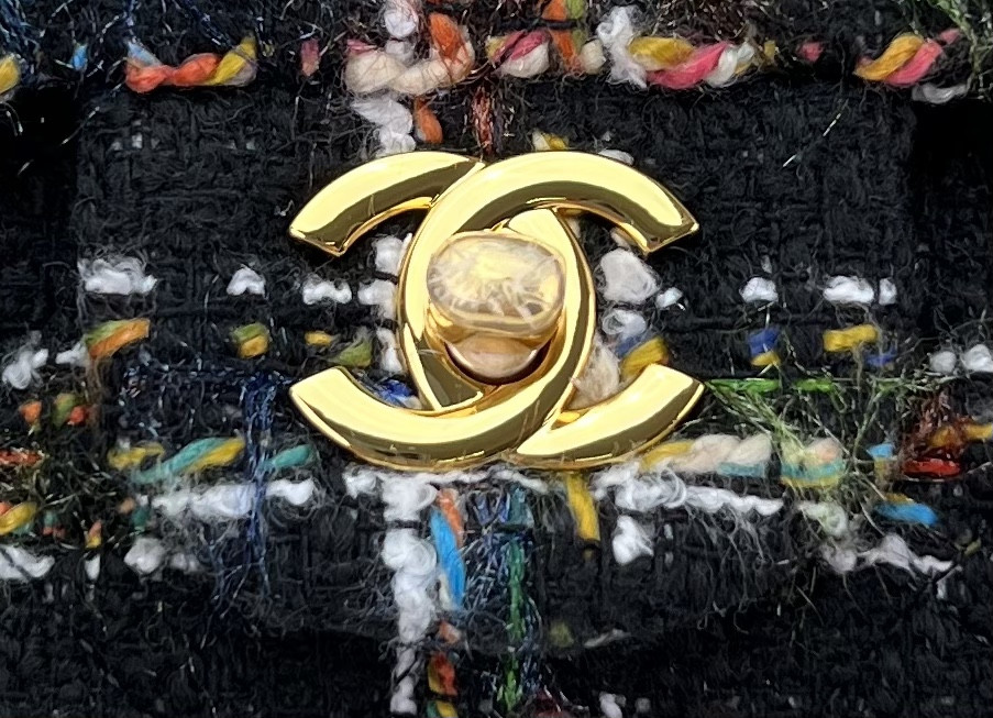 Chanel Classic Flap Bag 25cm