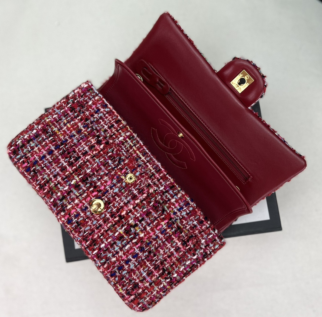 Chanel Classic Flap Bag 25cm