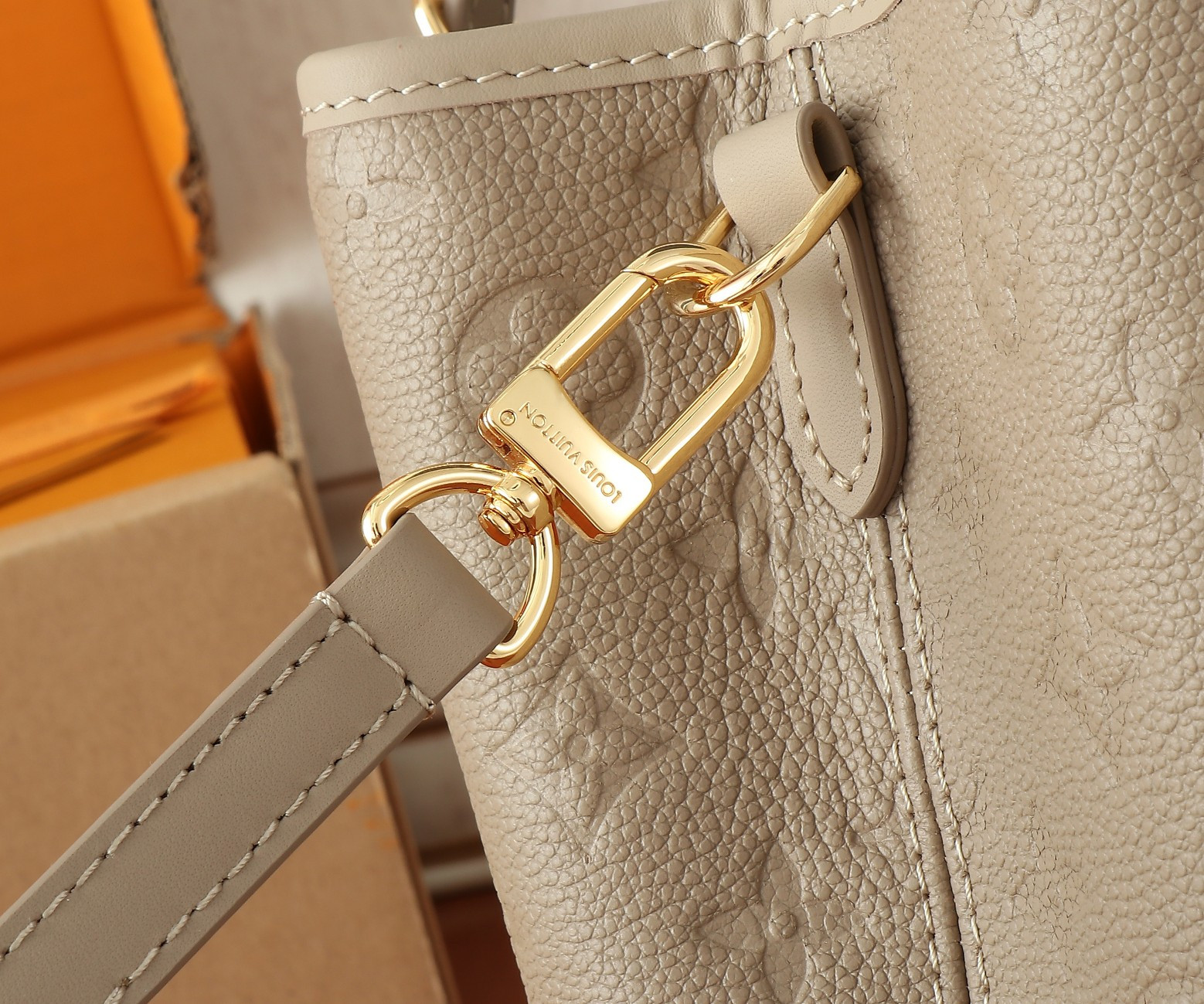 LV Babylone Tote PM M11463 31x21.5x13CM