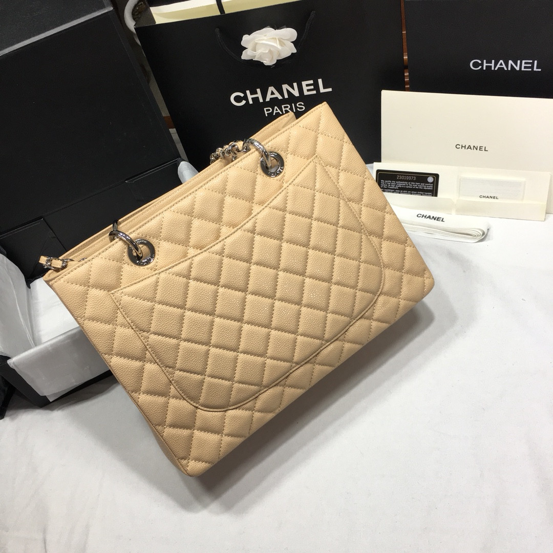 CHANEL GST CAVIAR LEATHER HARDWARE 24X33X13CM