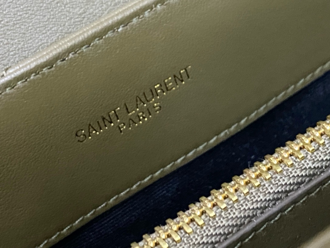 YSL LOULOU QUILTED LEATHER 32x22x9cm