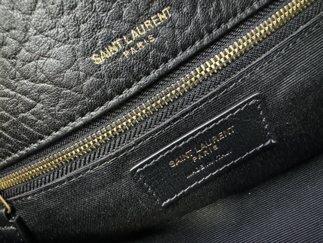 YSL Calypso small in plunged lambskin 26x14x7cm