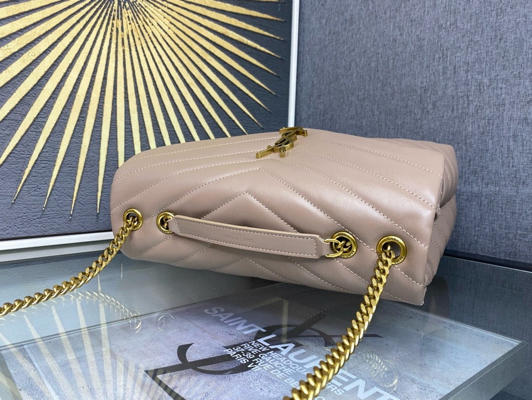 YSL LOULOU QUILTED LEATHER 32x22x9cm