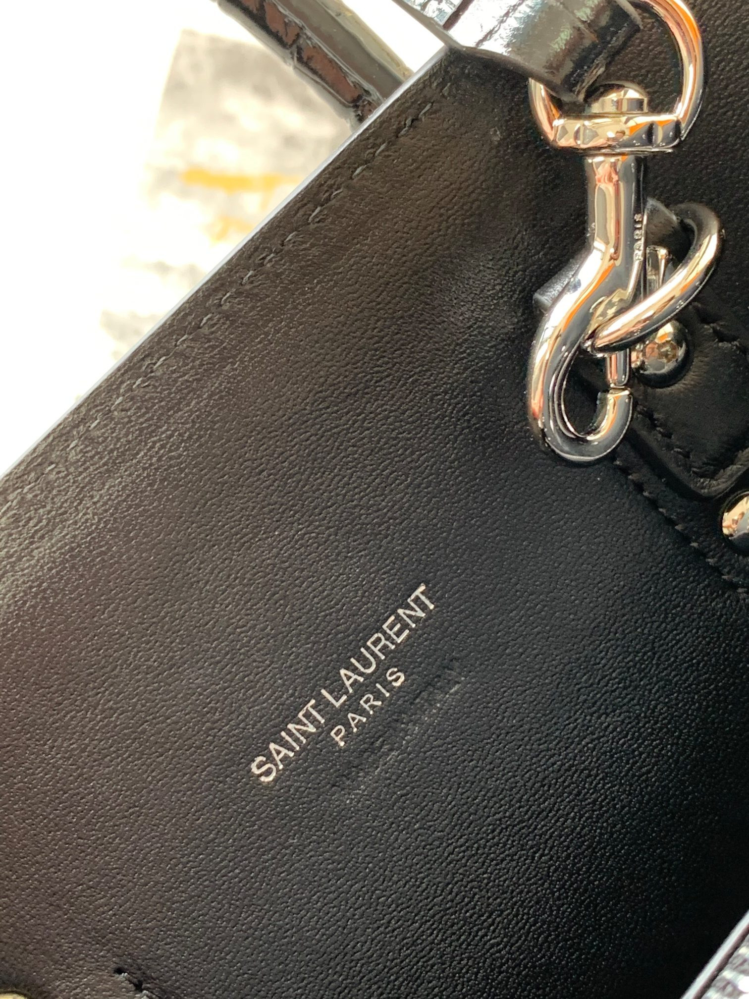 YSL SAC DE JOUR IN EMBOSSED CROCODILE LEATHER - baby 26x13.5x12.5cm