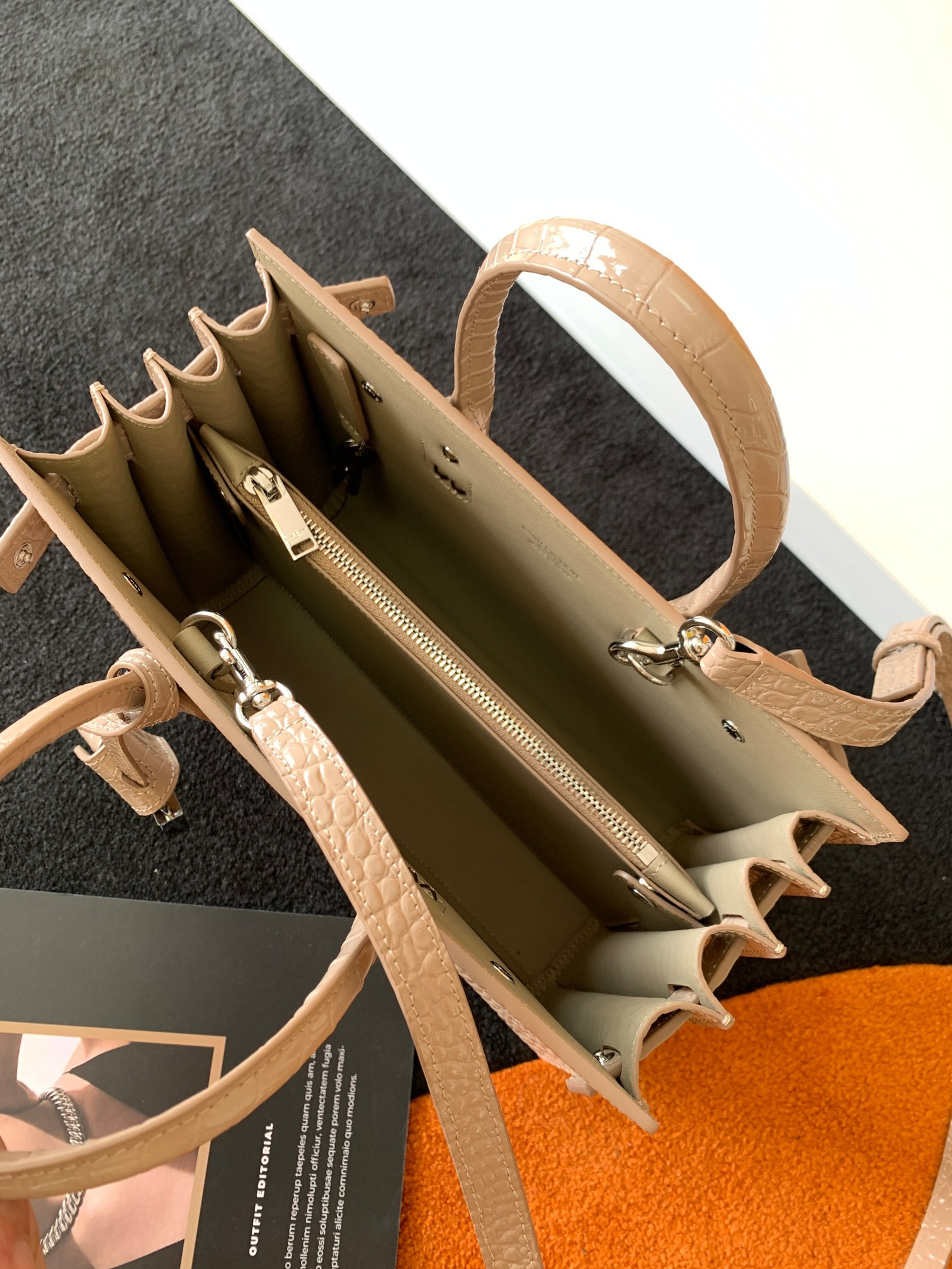 YSL SAC DE JOUR IN EMBOSSED CROCODILE LEATHER - baby 26x13.5x12.5cm