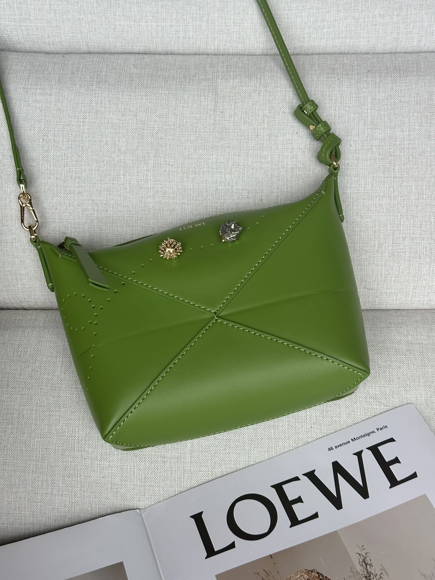 LOEWE Puzzle Fold pouch in shiny nappa calfskin 23x6.5x15.5cm