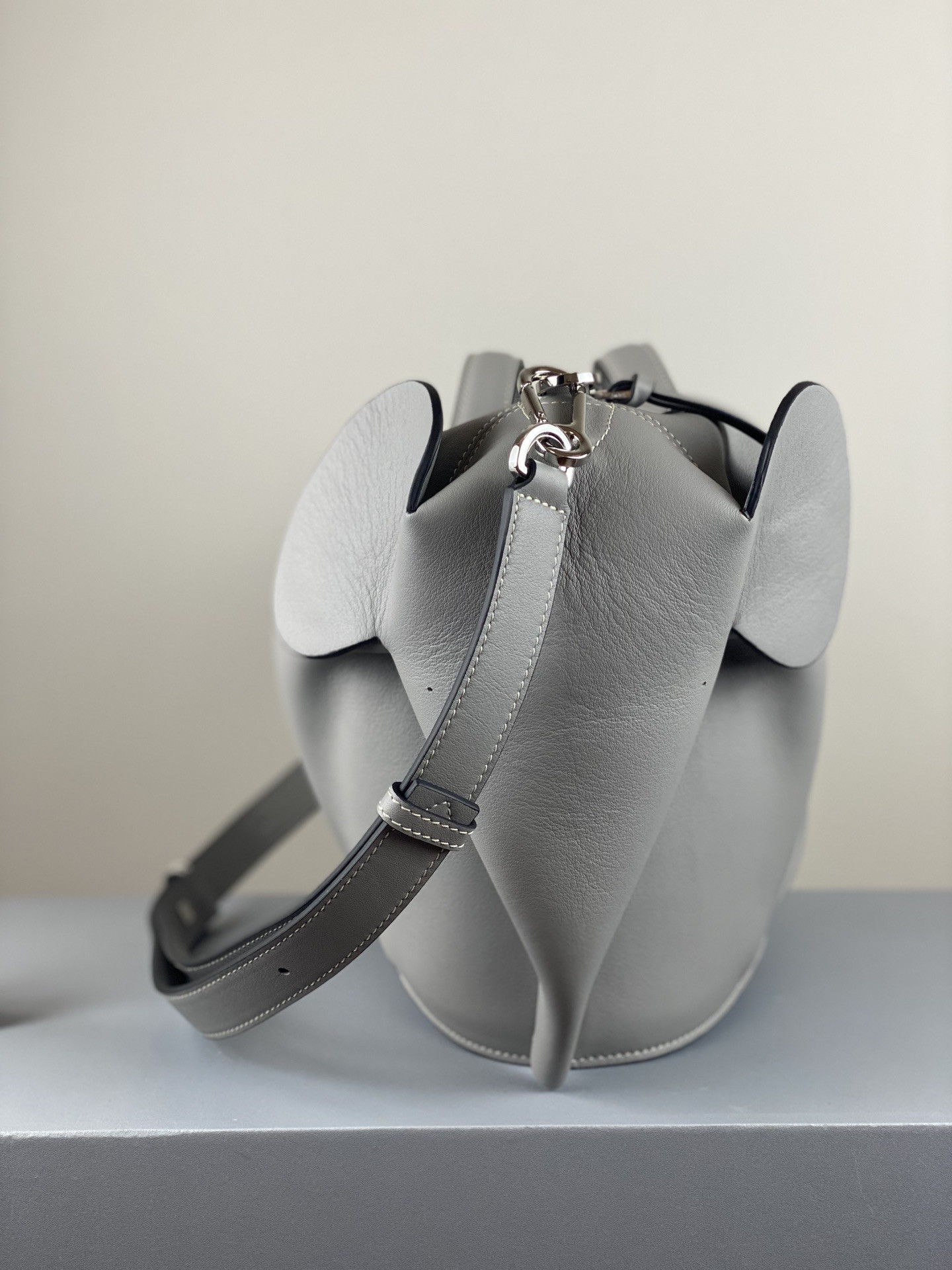 LOEWE Large Elephant bag 36x26.5x22cm