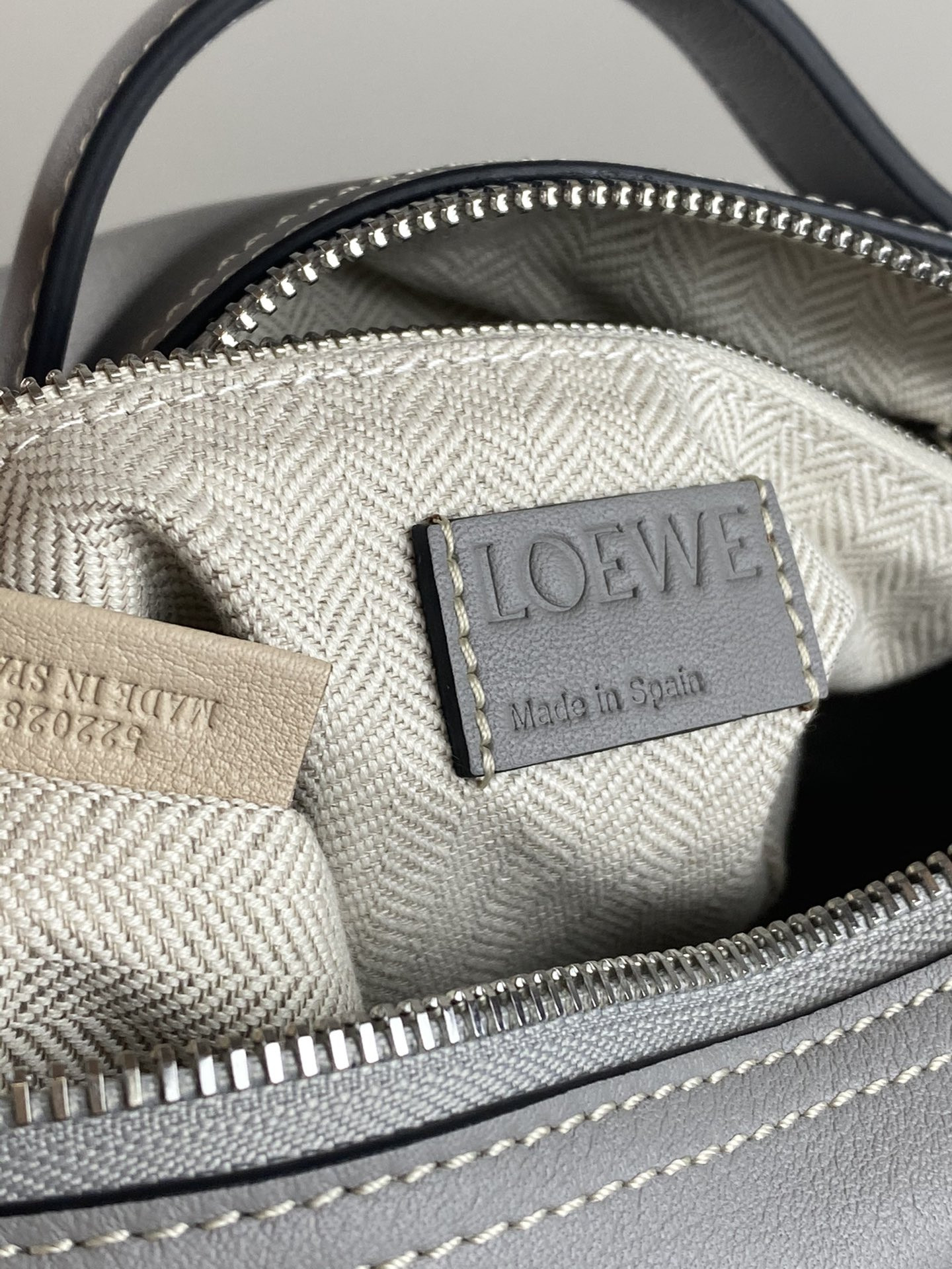 LOEWE Large Elephant bag 36x26.5x22cm