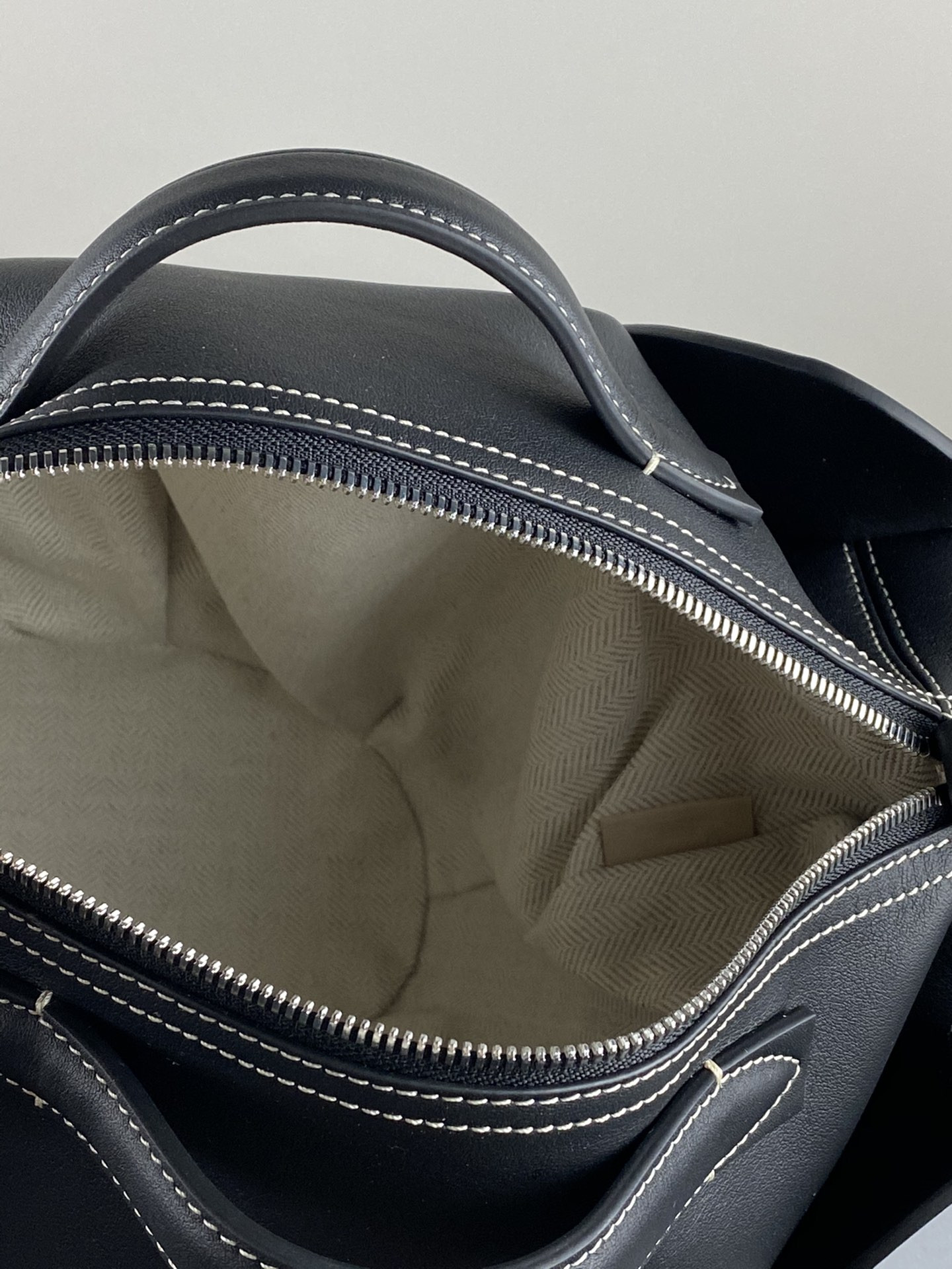 LOEWE Large Elephant bag 36x26.5x22cm