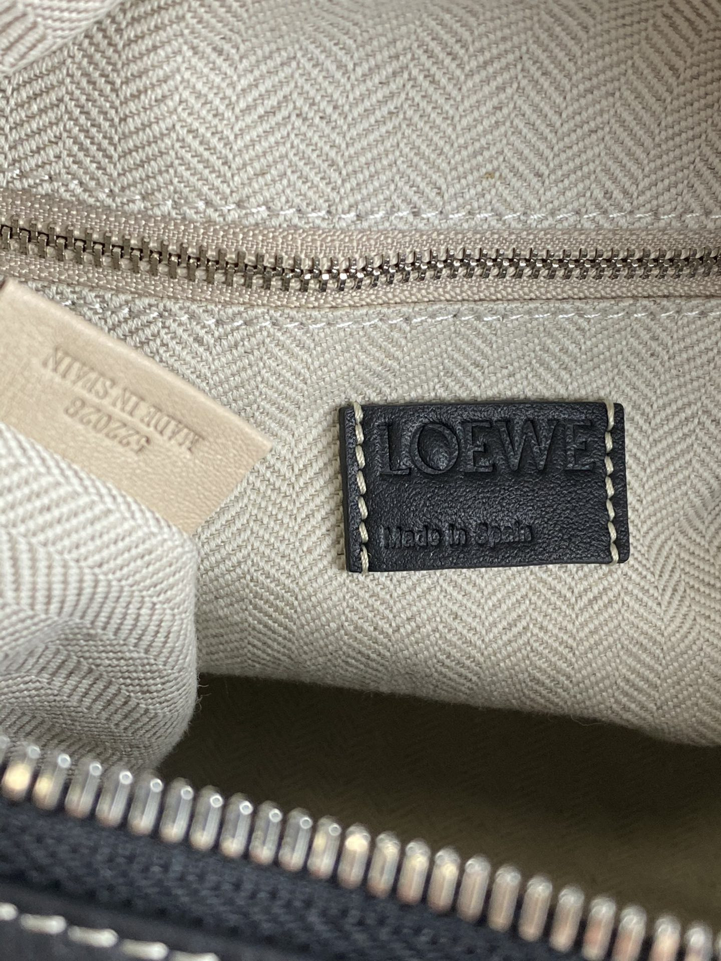 LOEWE Large Elephant bag 36x26.5x22cm