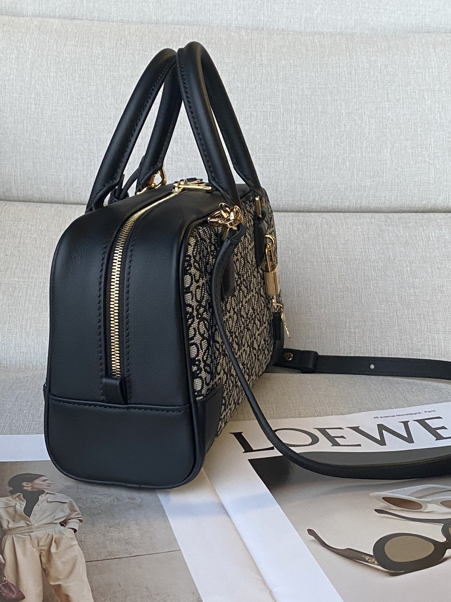 LOEWE Amazona 23x15x19cm