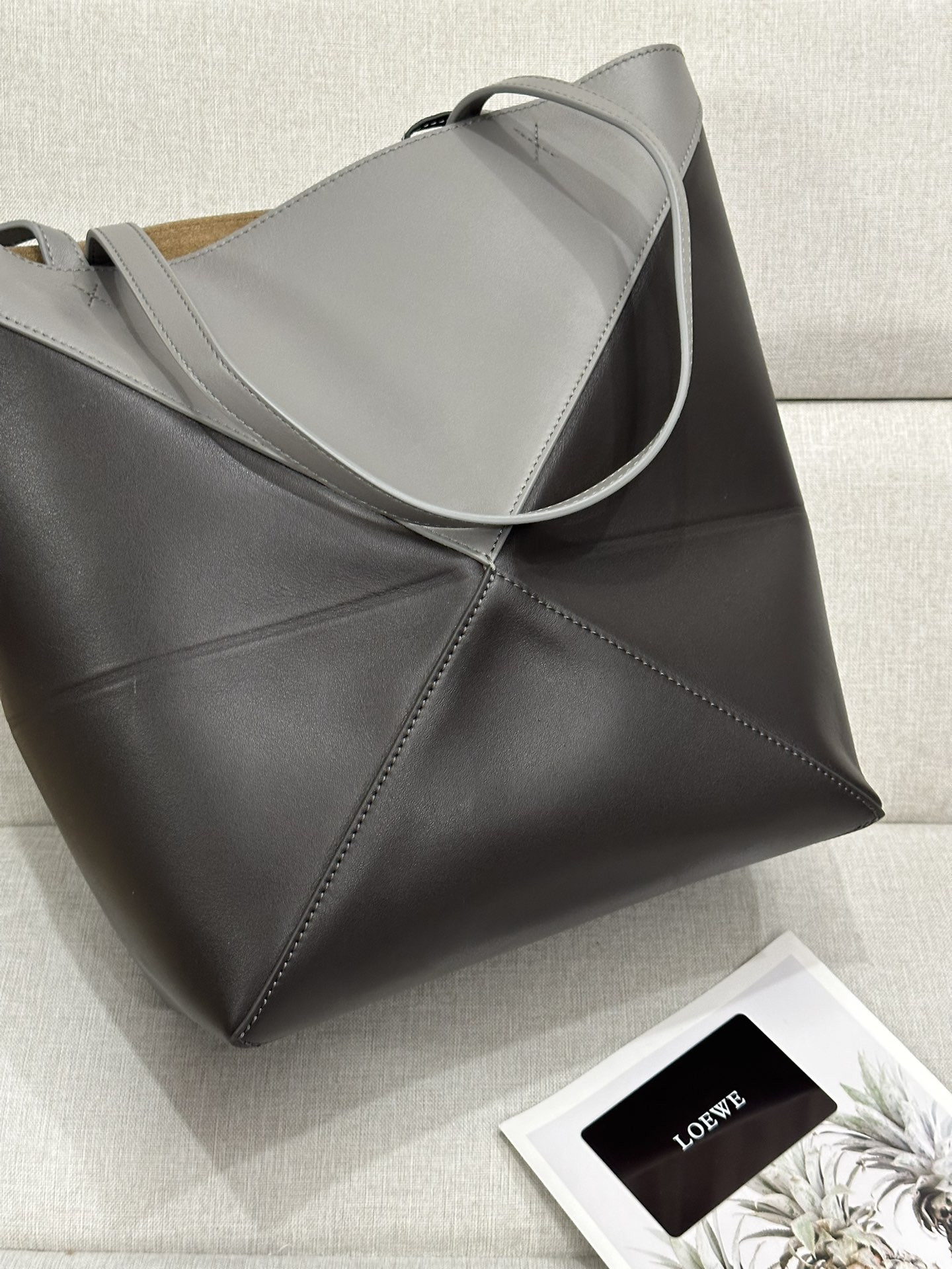 LOEWE Medium Puzzle Fold tote in shiny calfskin 25.5x14.5x31.5cm
