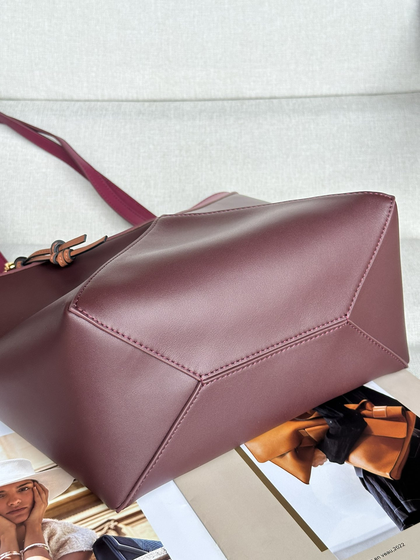 LOEWE Medium Puzzle Fold tote in shiny calfskin 25.5x14.5x31.5cm