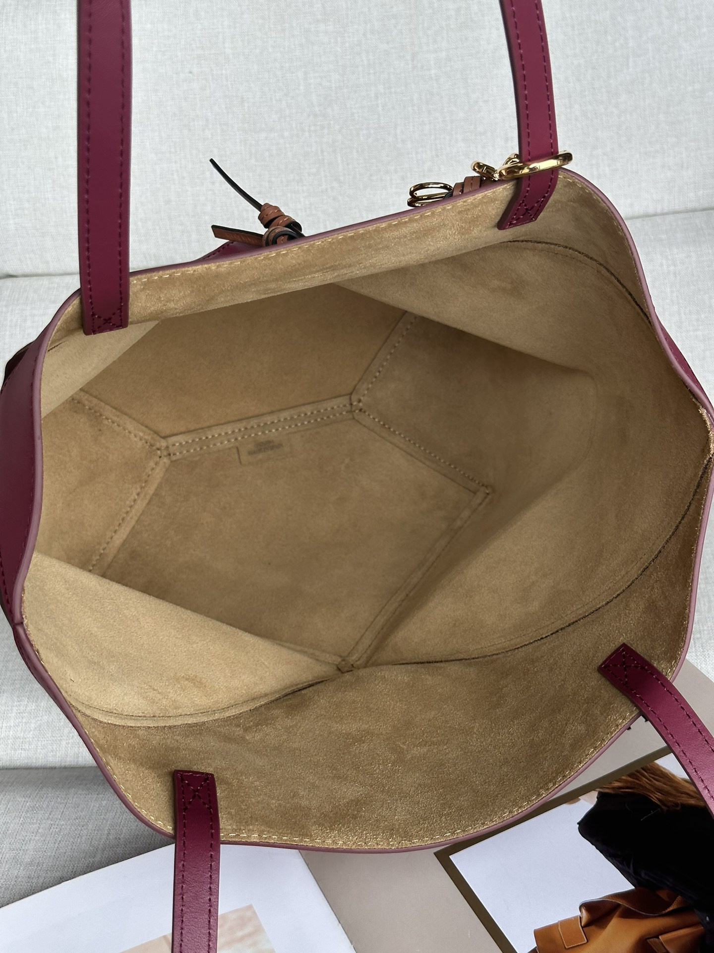 LOEWE Medium Puzzle Fold tote in shiny calfskin 25.5x14.5x31.5cm