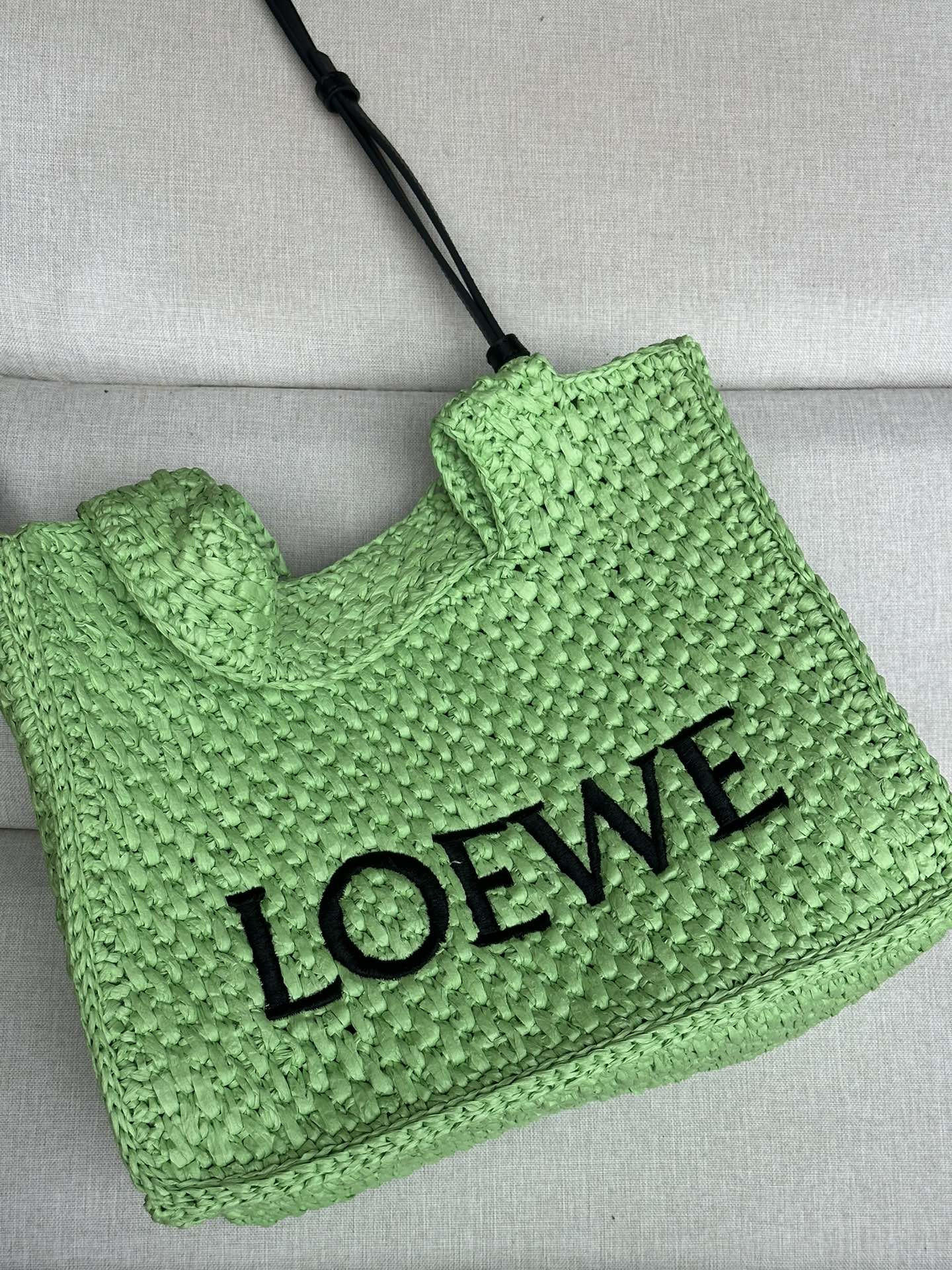 LOEWE Font Tote 30x25.5x15cm
