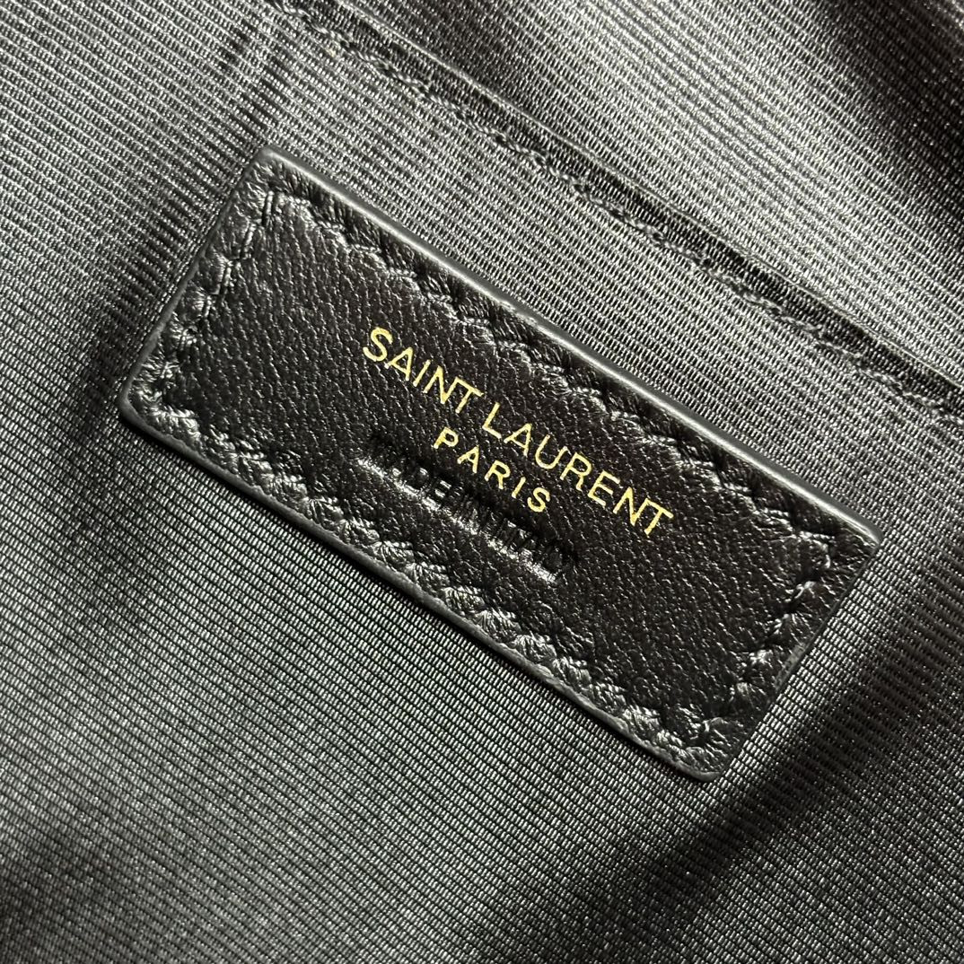 YSL LOU camera bag in quilted leather 23x16x6cm