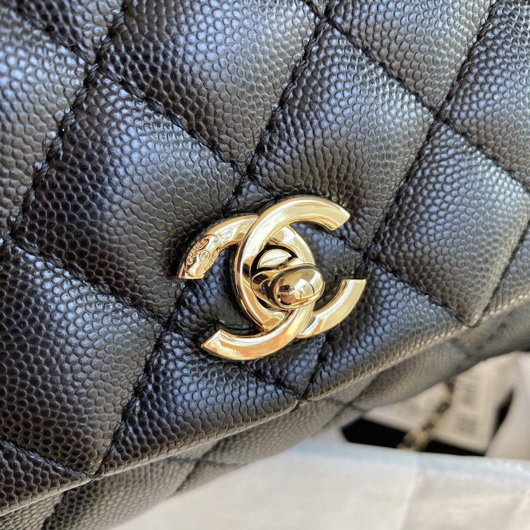 CHANEL mini coco handle 13x19x9cm