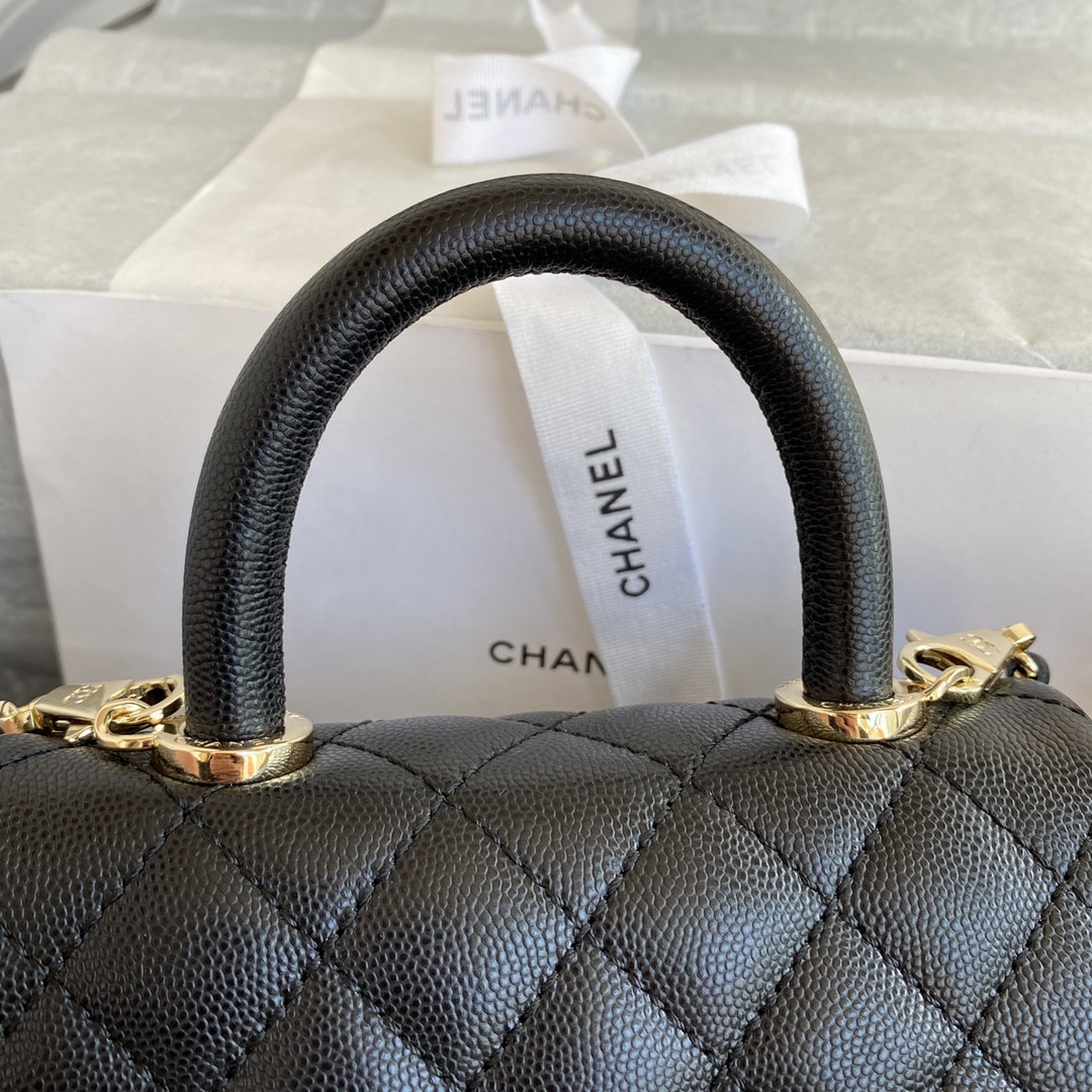 CHANEL mini coco handle 13x19x9cm