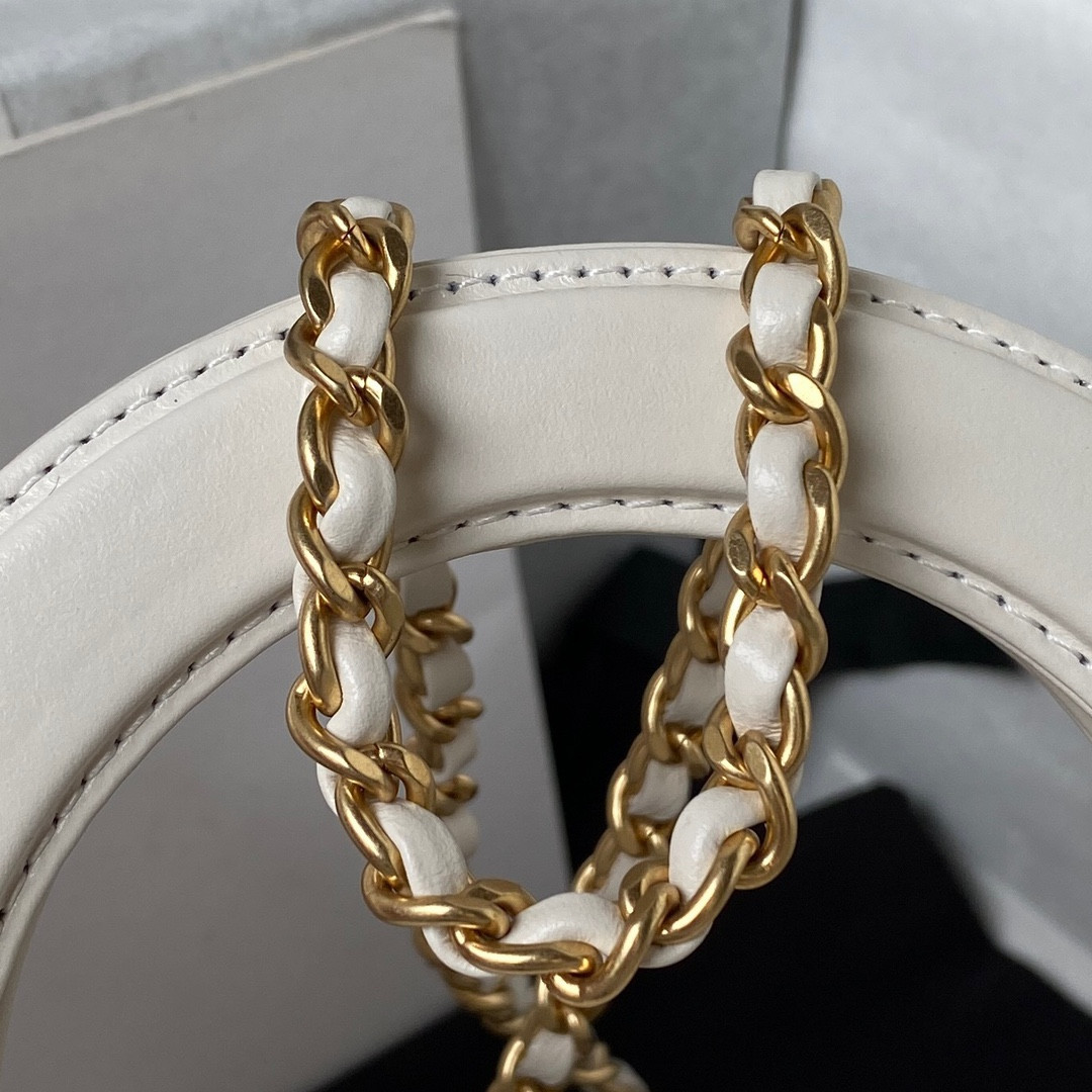 CHANEL 23 Kelly 19X13X7cm